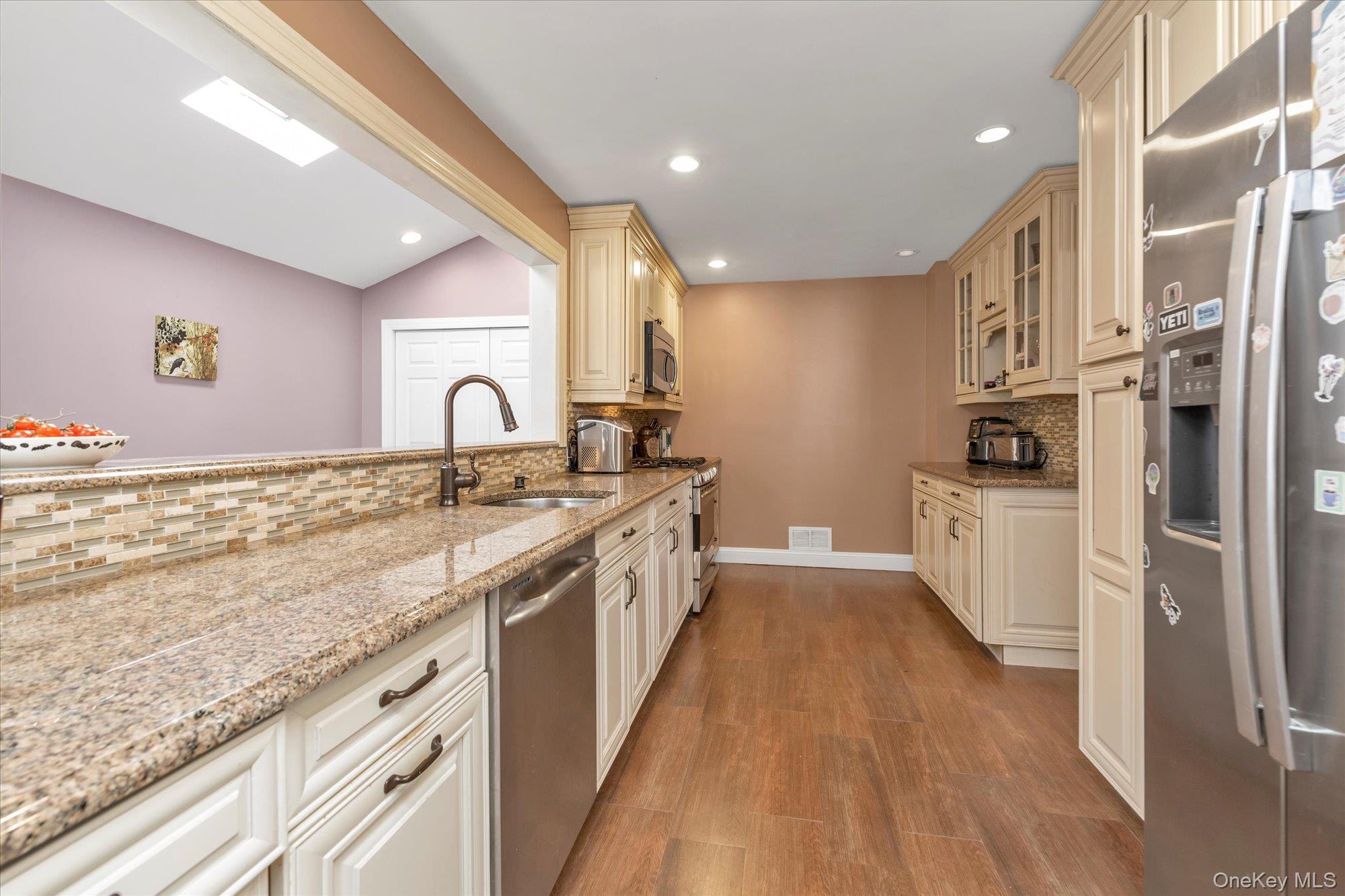 Single Family Carpenter  Nassau County, NY 11572, MLS-926433-9