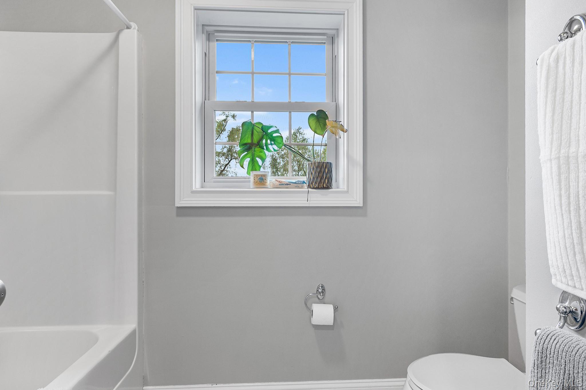 Single Family Eastview  Dutchess County, NY 12571, MLS-926442-27