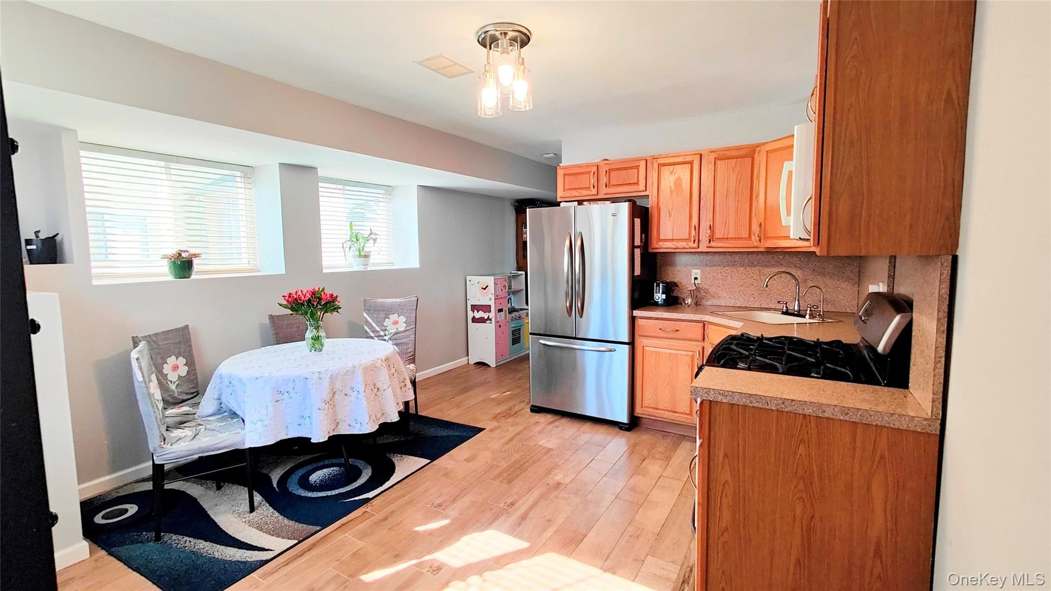 Single Family Churchill Staten Island, NY 10309, MLS-926446-27