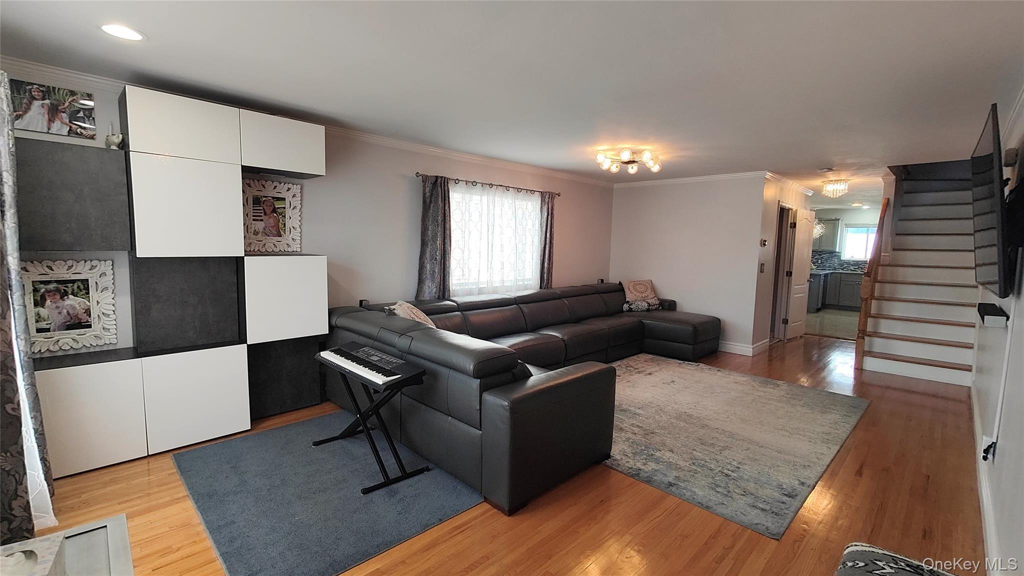 Single Family Churchill Staten Island, NY 10309, MLS-926446-5