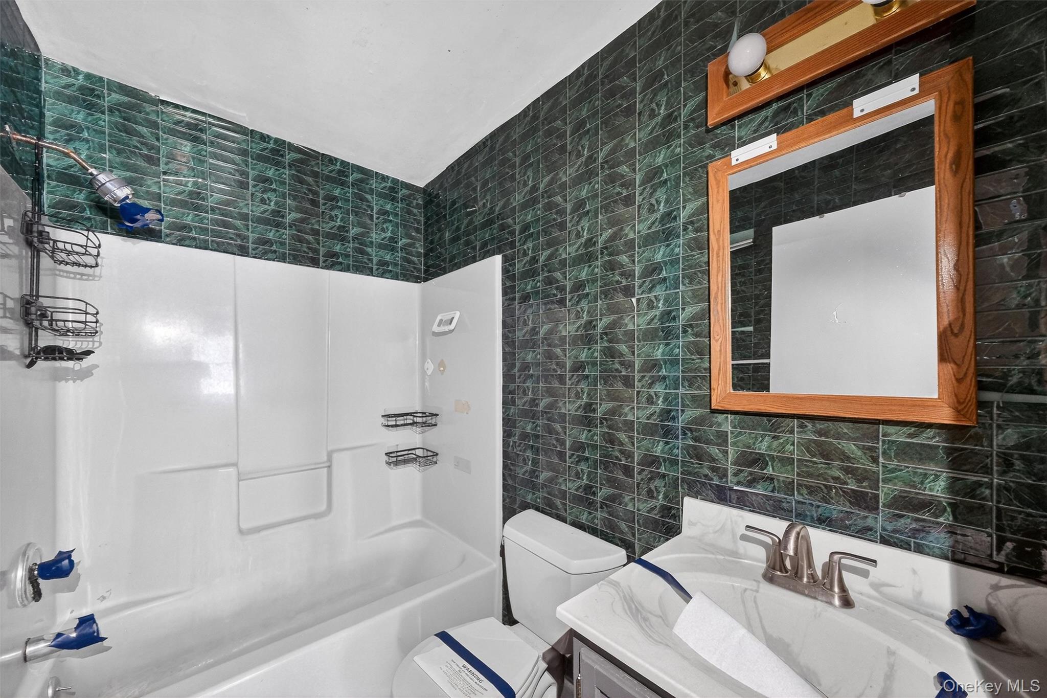 Single Family Park  Dutchess County, NY 12531, MLS-926453-16