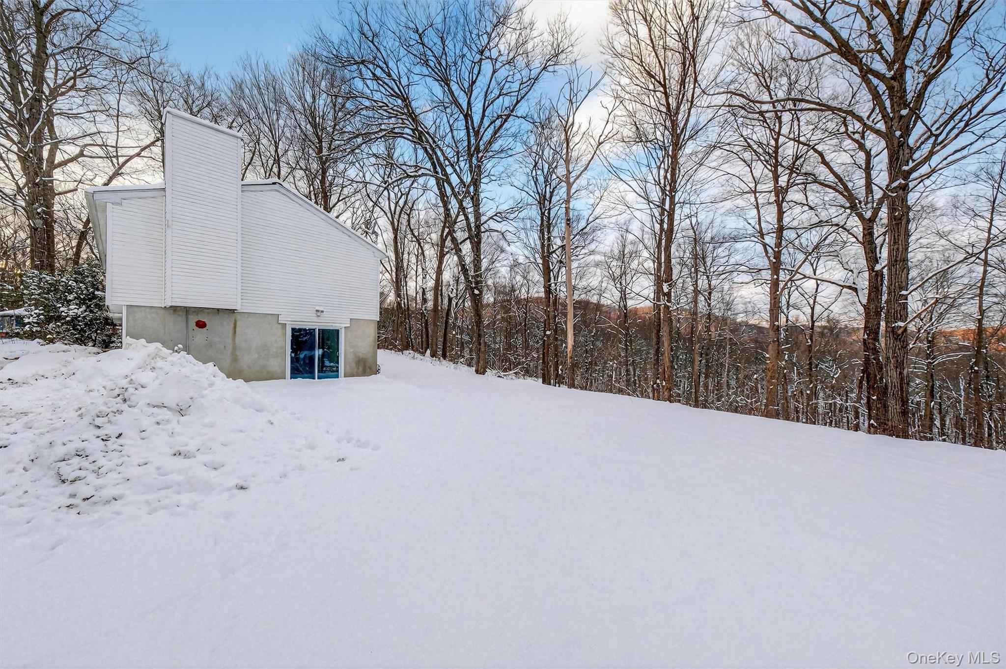 Single Family Park  Dutchess County, NY 12531, MLS-926453-21