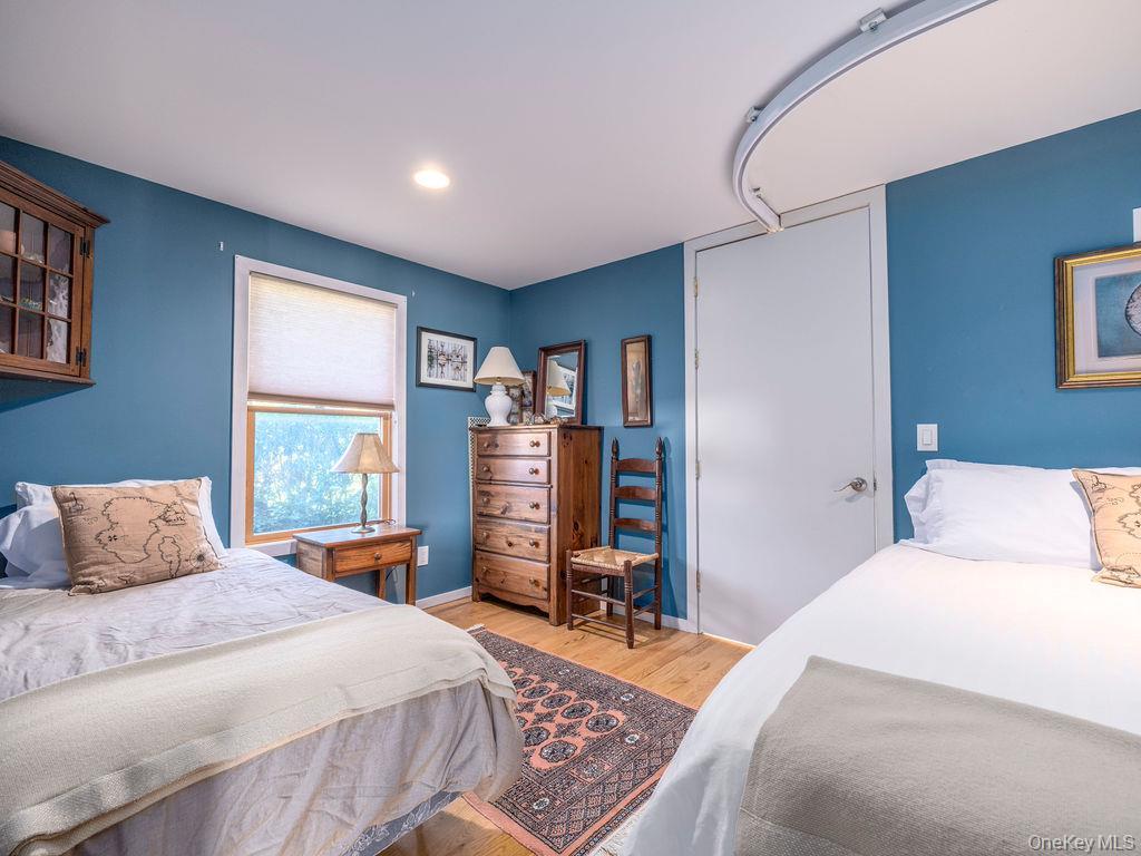 Single Family Ruch Suffolk County, NY 11971, MLS-926461-14