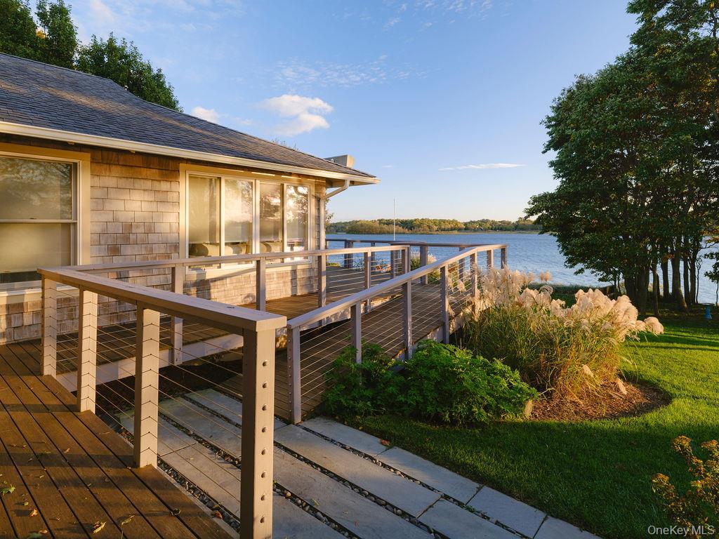 Single Family Ruch Suffolk County, NY 11971, MLS-926461-20