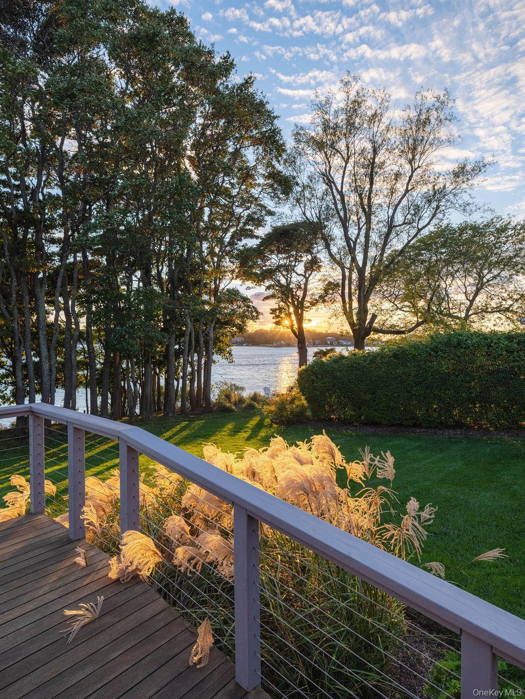 Single Family Ruch Suffolk County, NY 11971, MLS-926461-21