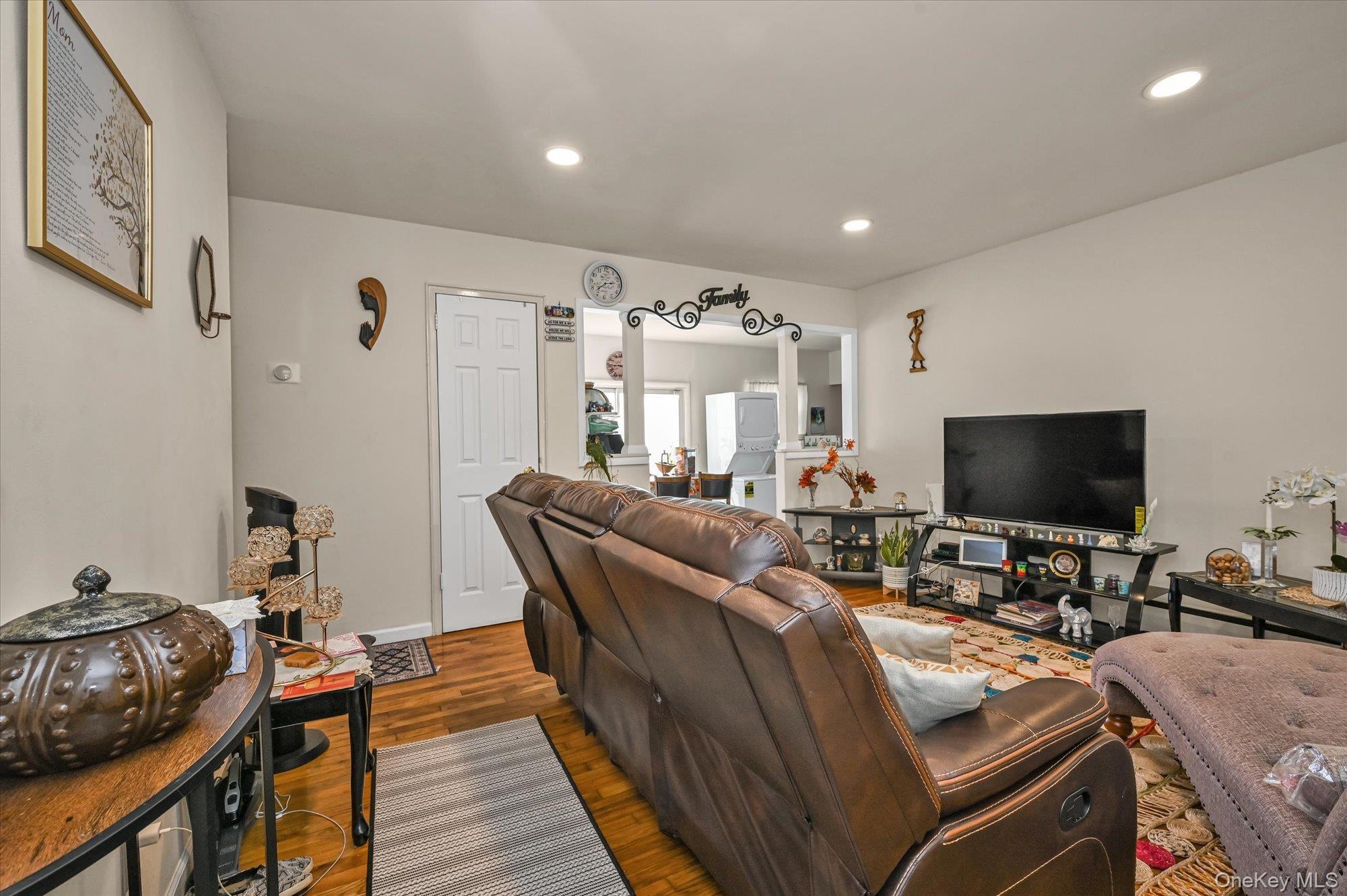 Single Family E Chestnut Street Suffolk County, NY 11722, MLS-926465-3