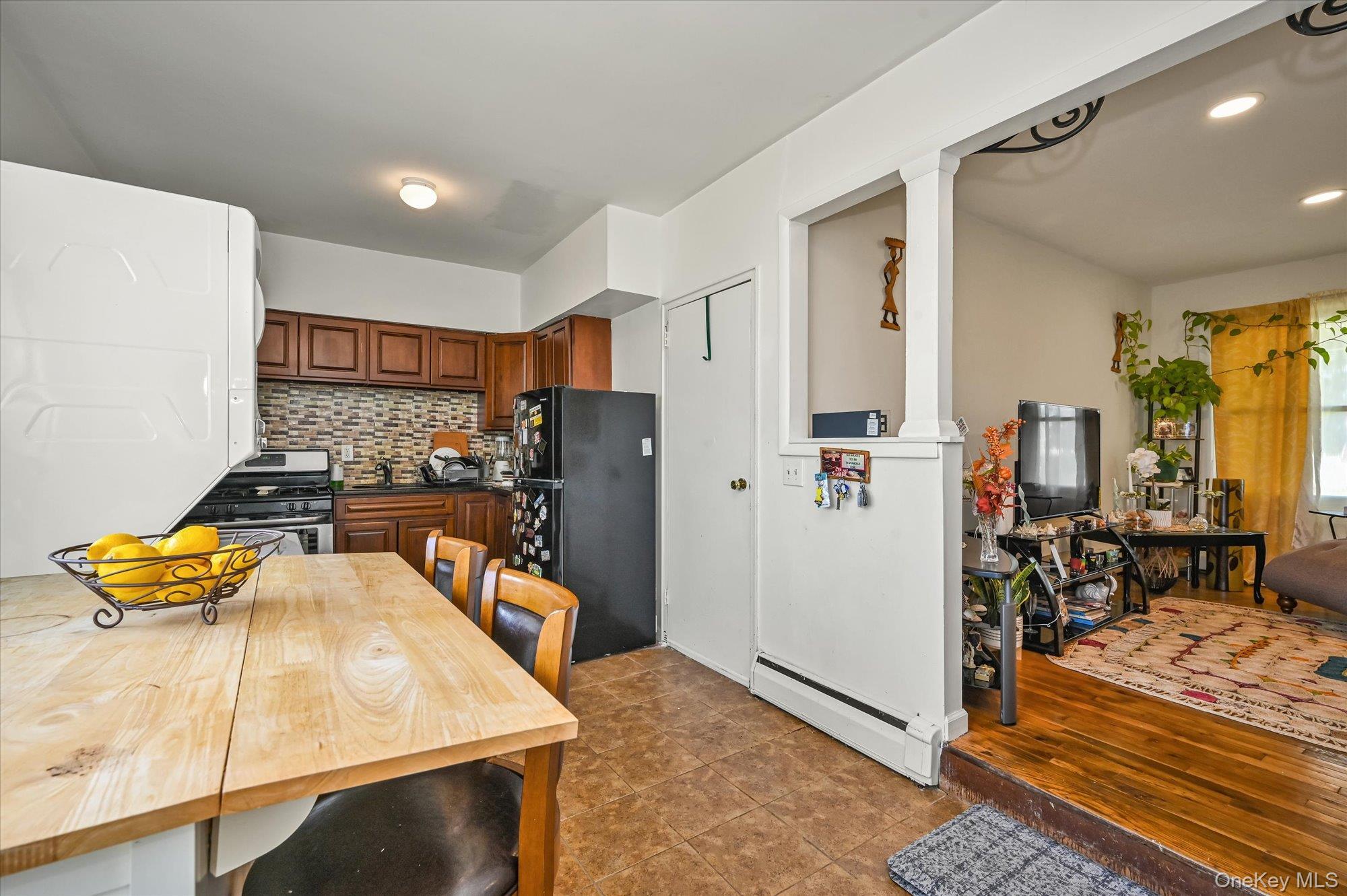 Single Family E Chestnut Street Suffolk County, NY 11722, MLS-926465-7