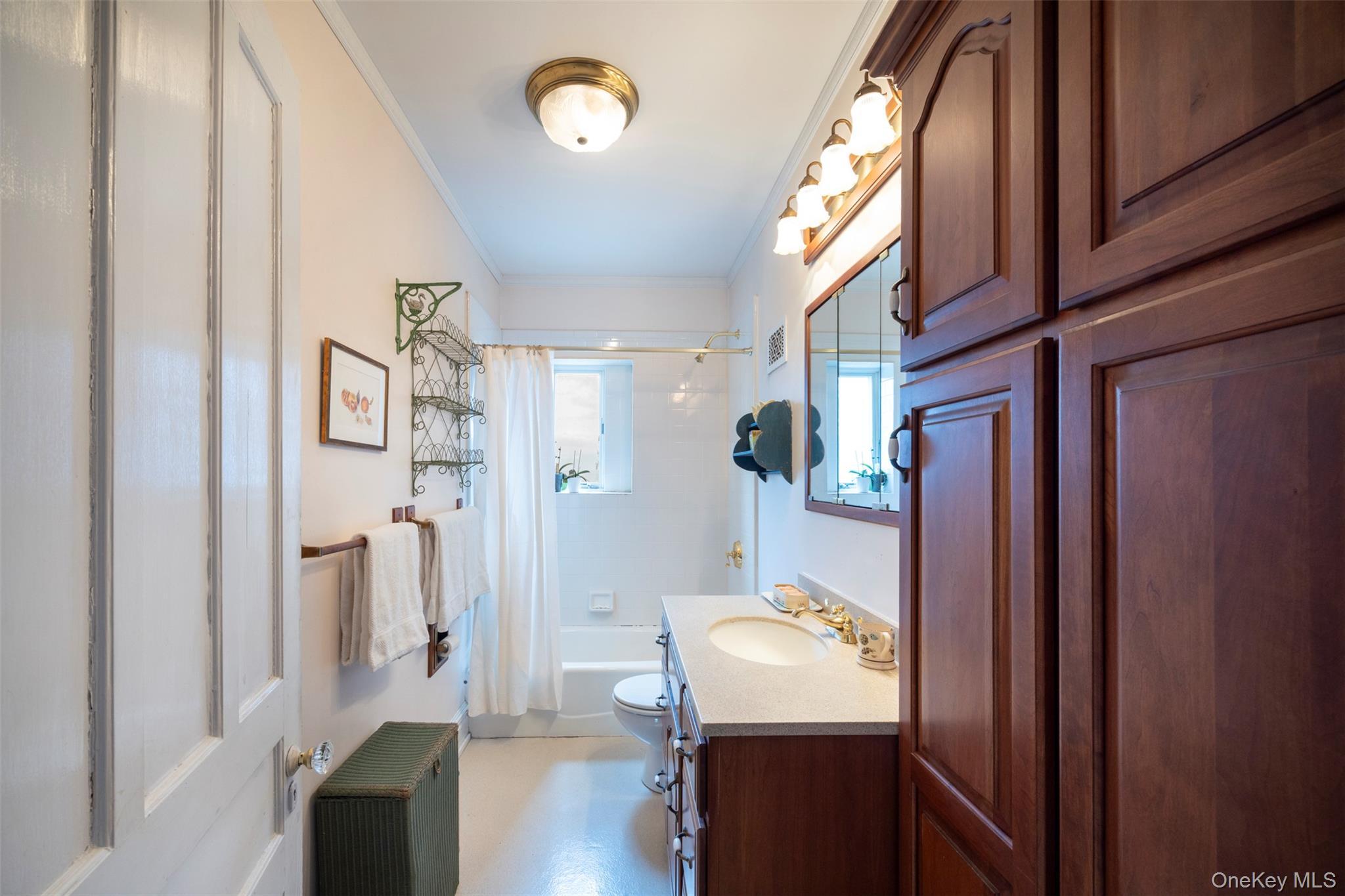 Single Family Chestnut  Ulster County, NY 12401, MLS-926478-28