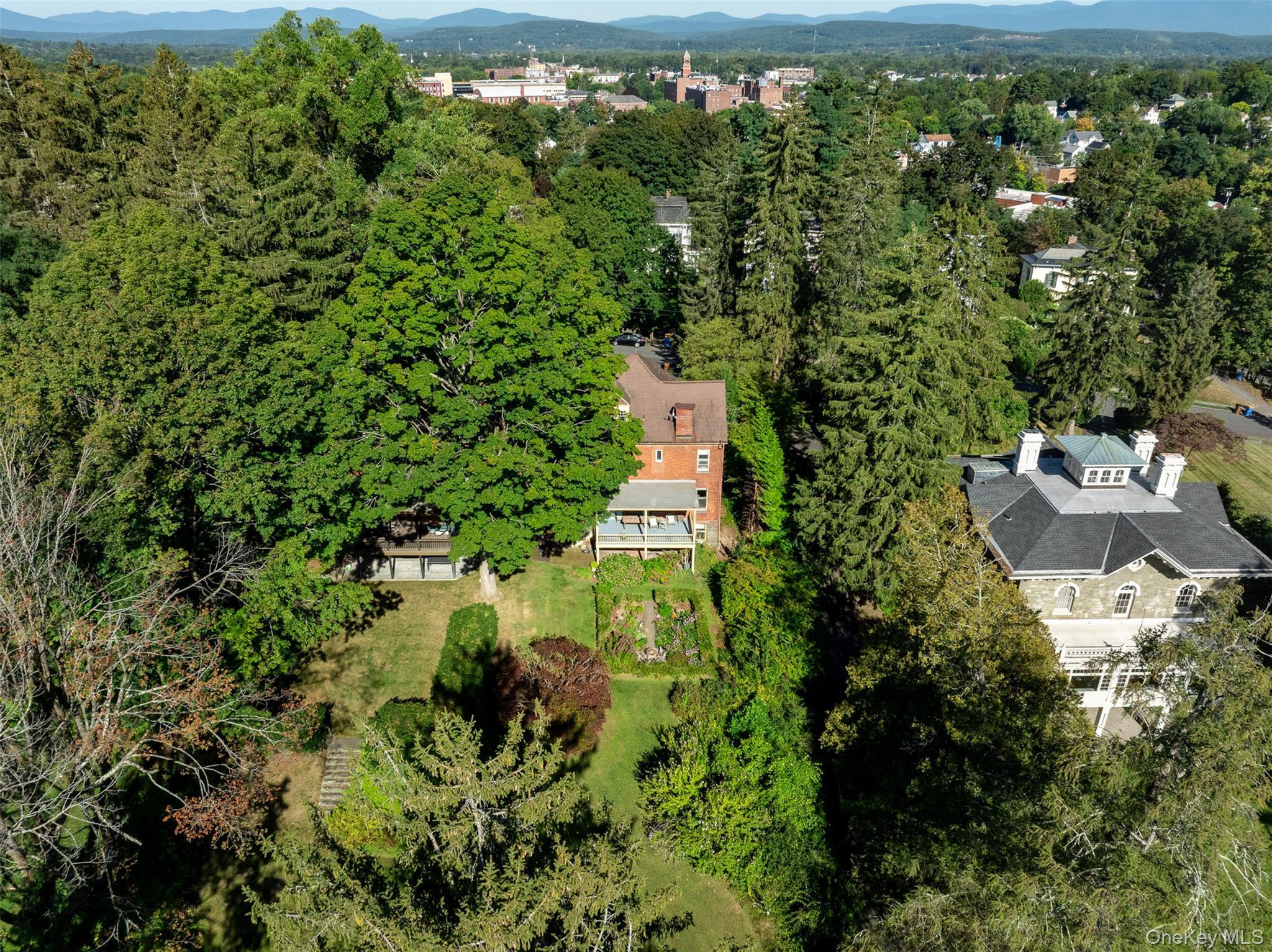 Single Family Chestnut  Ulster County, NY 12401, MLS-926478-36