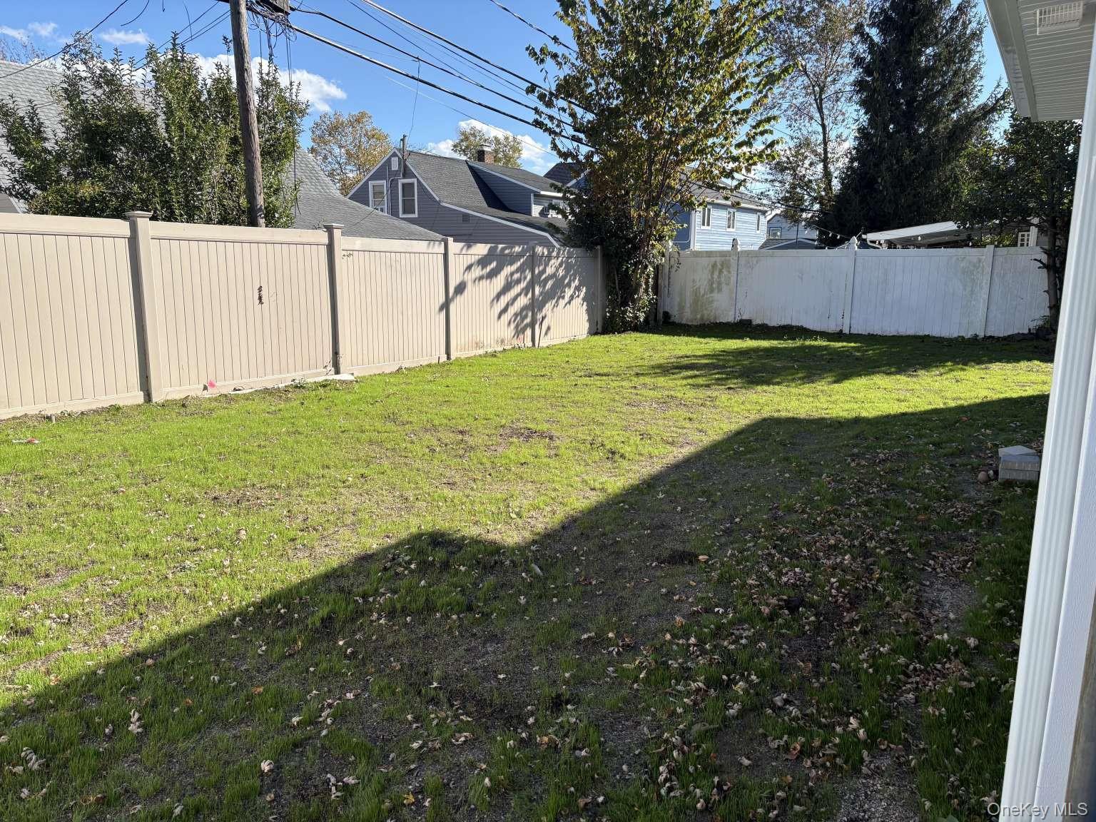 Single Family Furrow  Nassau County, NY 11756, MLS-926483-4