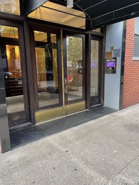 Coop 83  Manhattan, NY 10028, MLS-926498-2