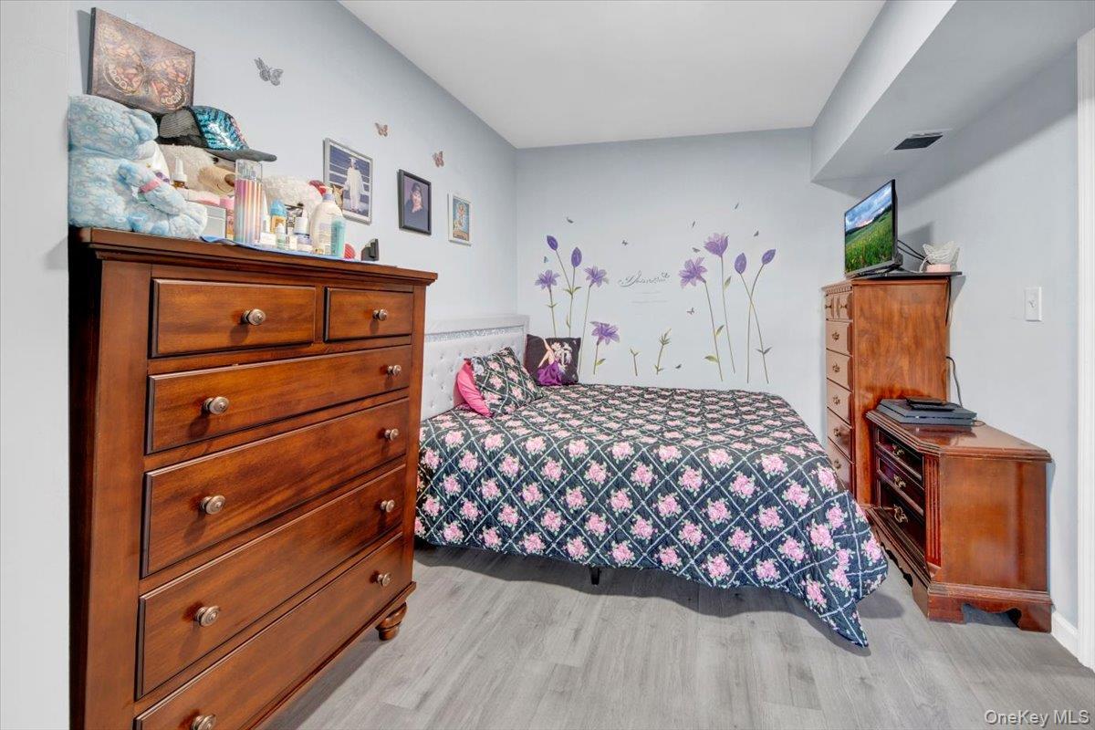 Single Family Torry  Bronx, NY 10473, MLS-926499-18