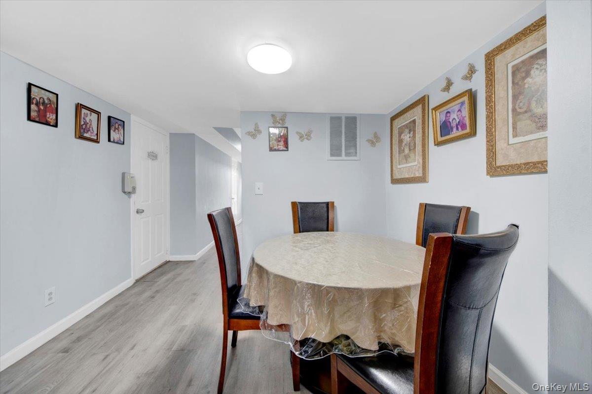 Single Family Torry  Bronx, NY 10473, MLS-926499-26