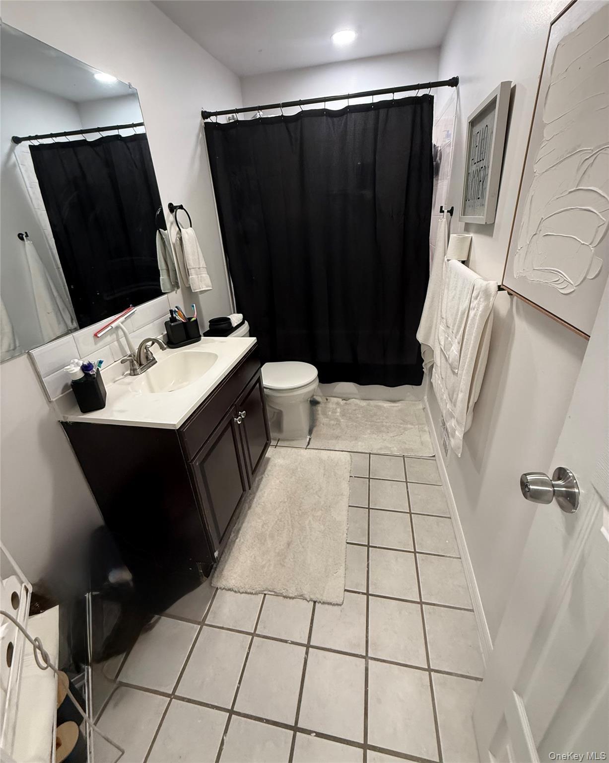 Single Family Torry  Bronx, NY 10473, MLS-926499-28