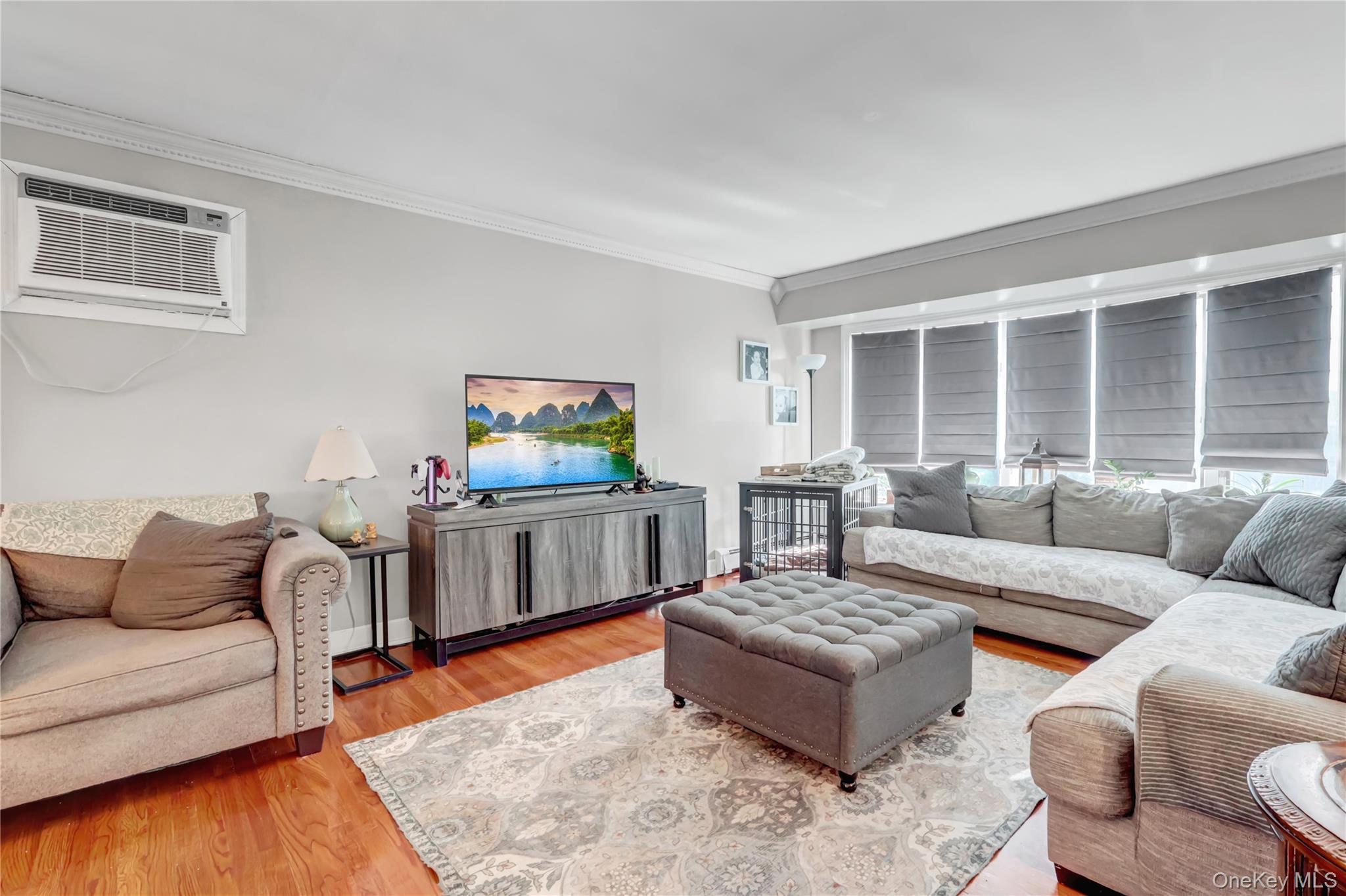 Single Family Harvard Nassau County, NY 11783, MLS-926529-15