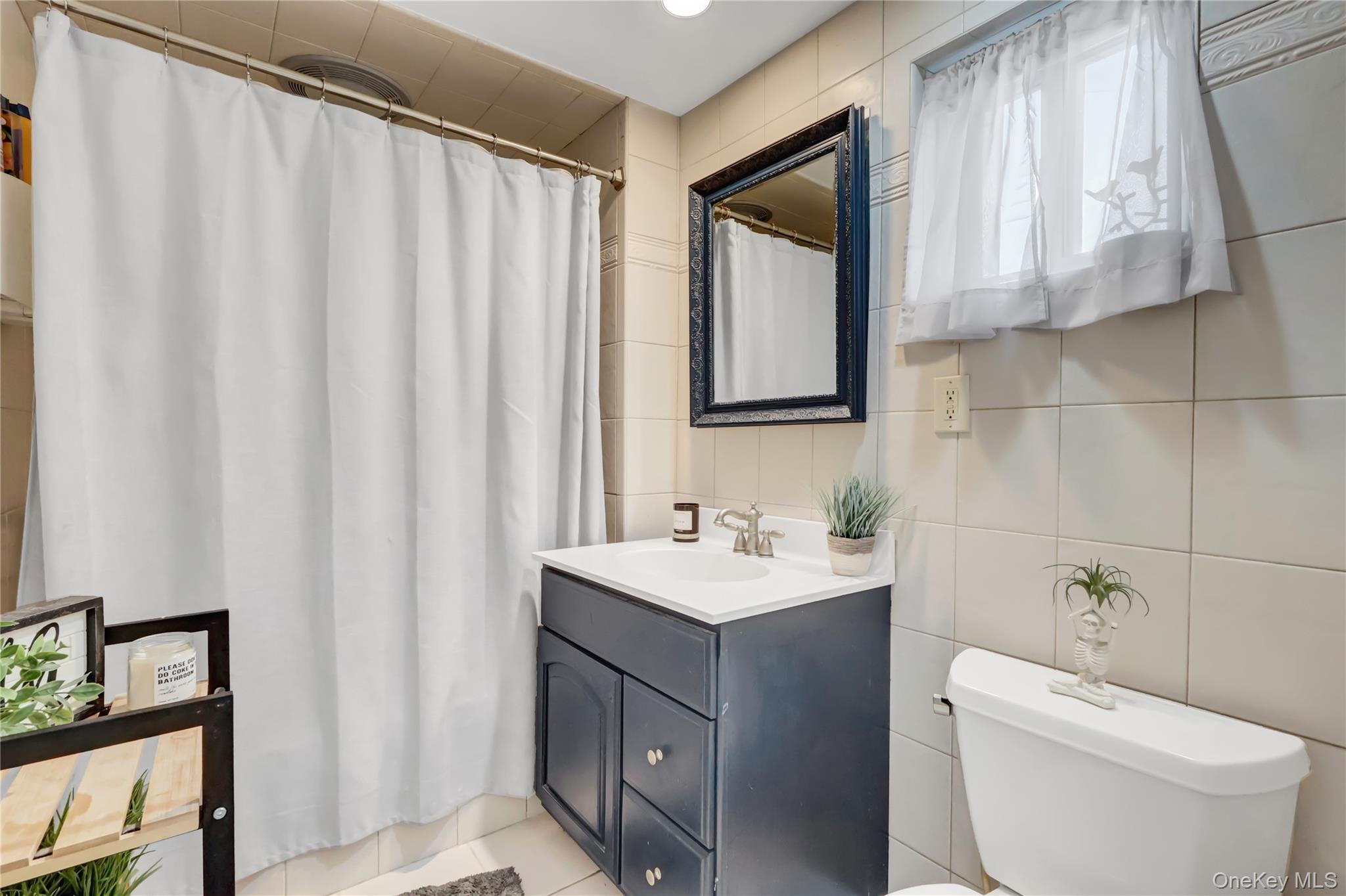 Single Family Harvard Nassau County, NY 11783, MLS-926529-6