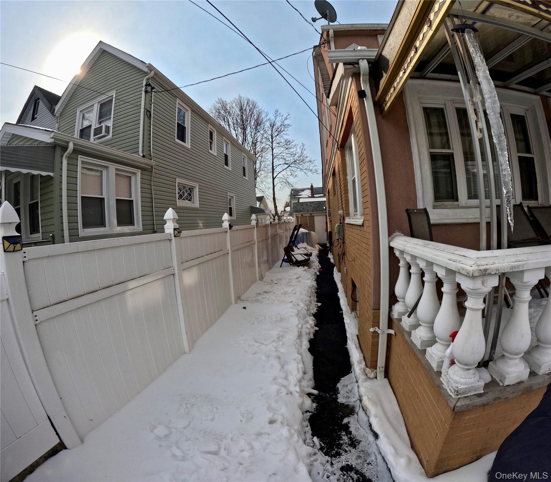 Single Family 201 Place  Queens, NY 11412, MLS-926531-4