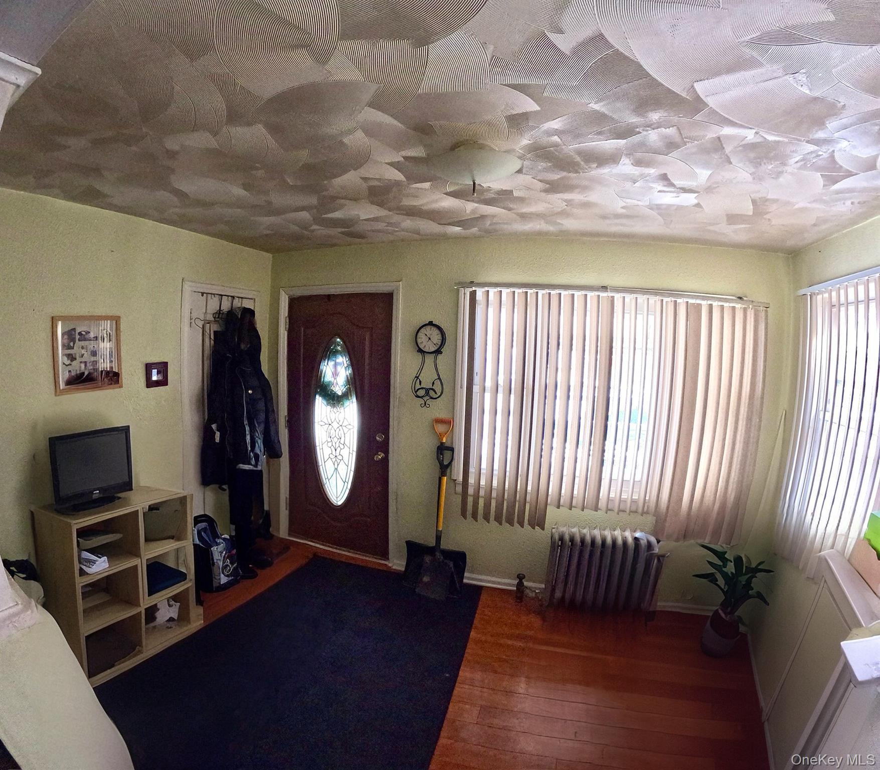 Single Family 201 Place  Queens, NY 11412, MLS-926531-5