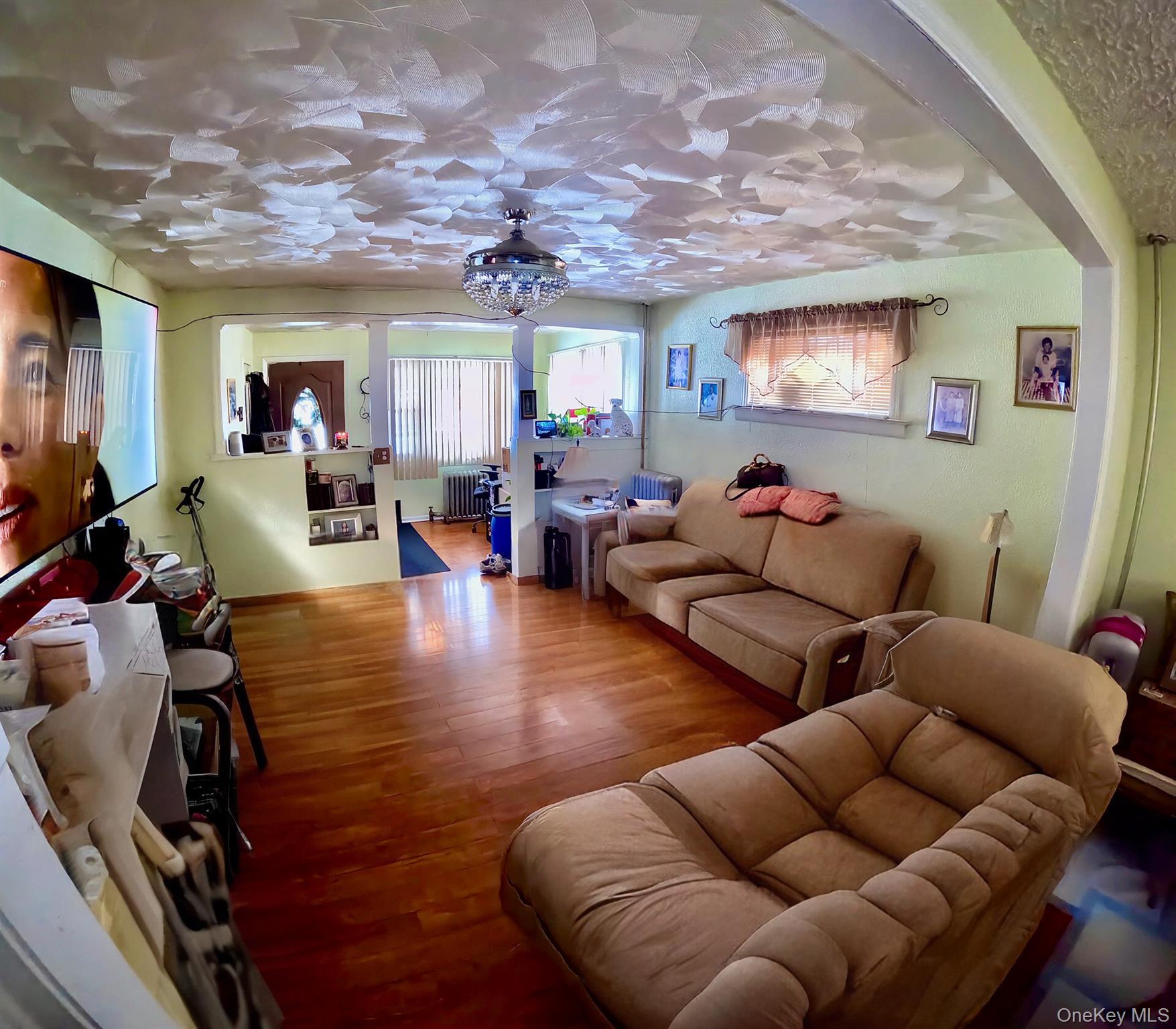 Single Family 201 Place  Queens, NY 11412, MLS-926531-7