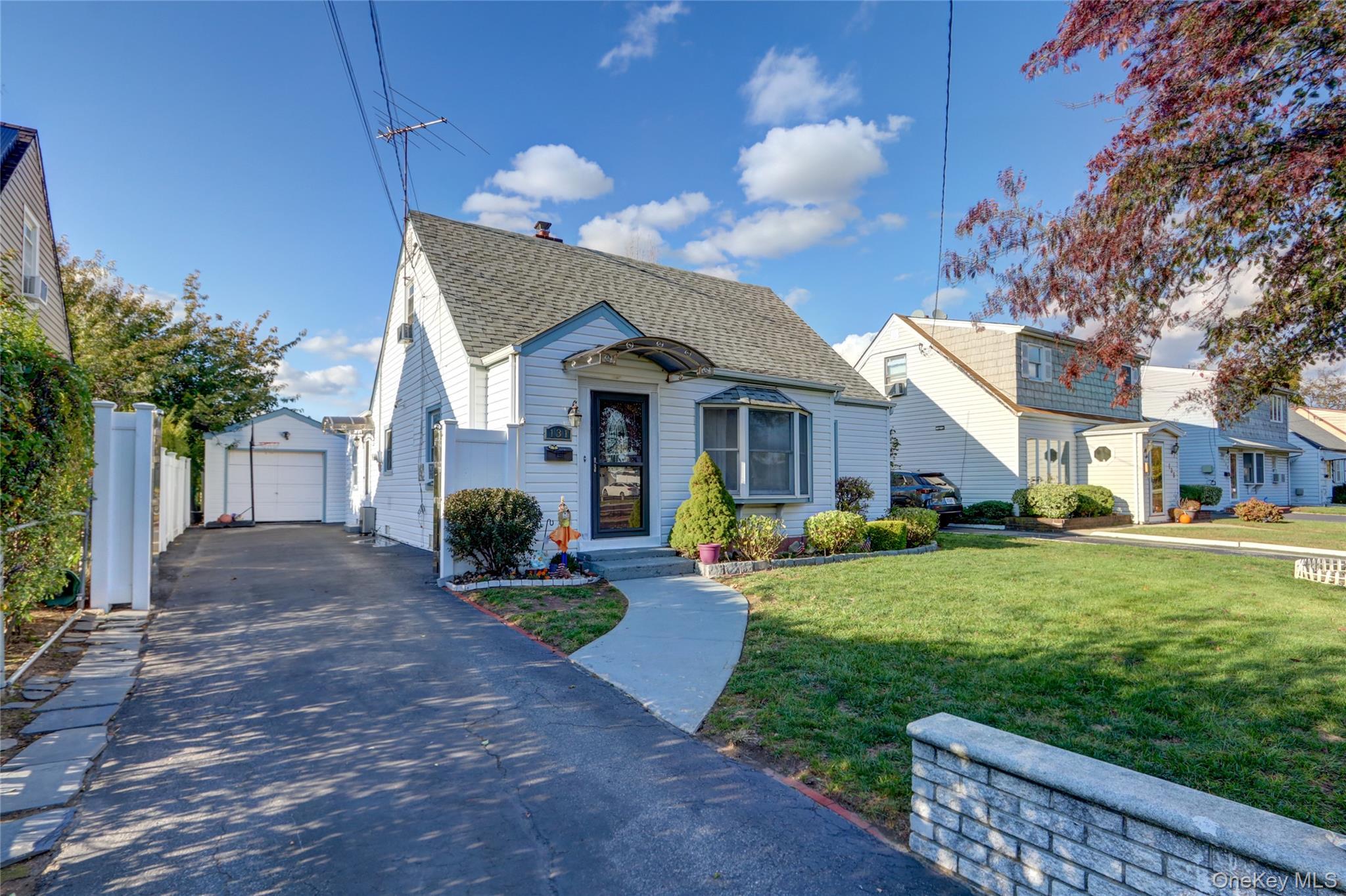 Single Family Peninsula  Nassau County, NY 11581, MLS-926542-2