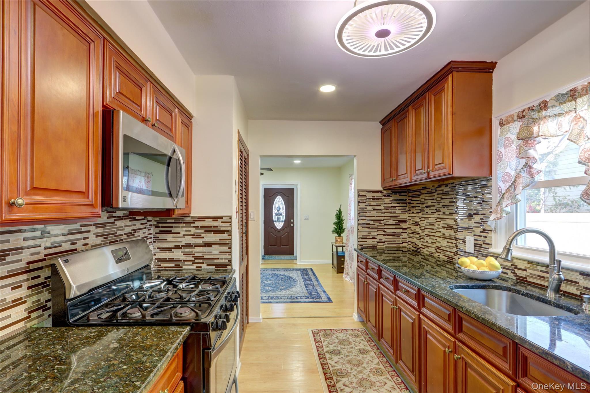 Single Family Peninsula  Nassau County, NY 11581, MLS-926542-6