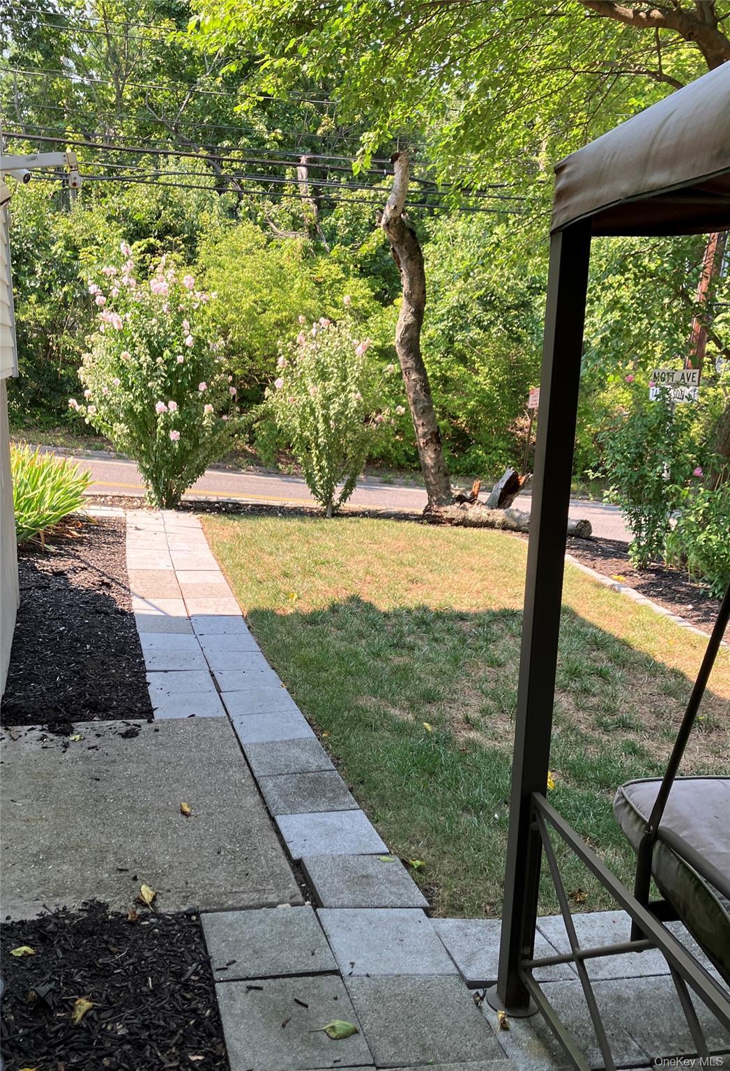 Single Family Tatterson  Nassau County, NY 11576, MLS-926547-13