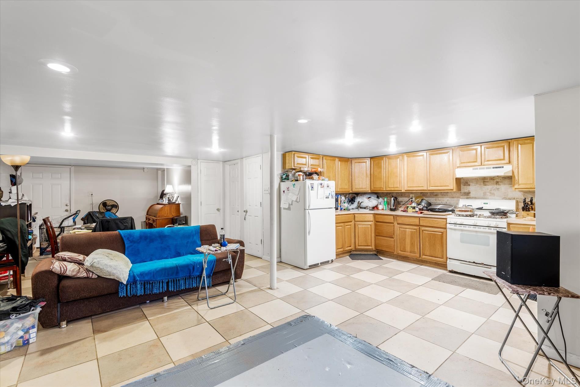 Single Family 82nd  Queens, NY 11414, MLS-926568-12