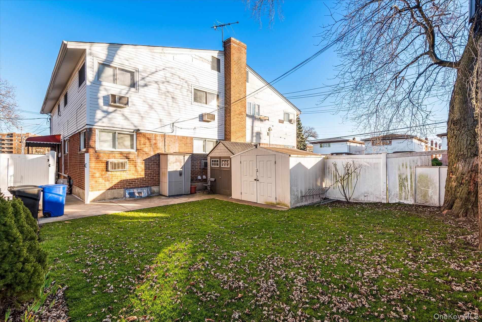 Single Family 82nd  Queens, NY 11414, MLS-926568-23