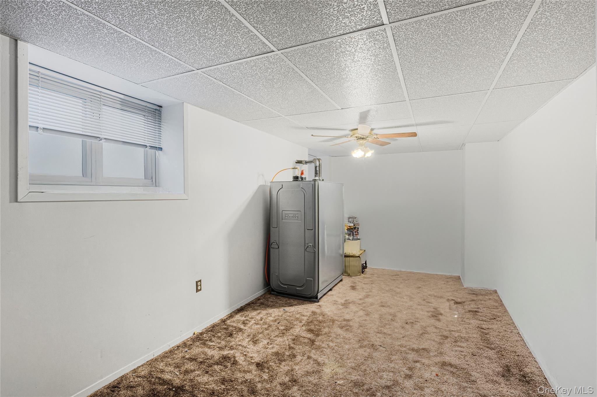 Single Family Oak  Nassau County, NY 11758, MLS-926576-21