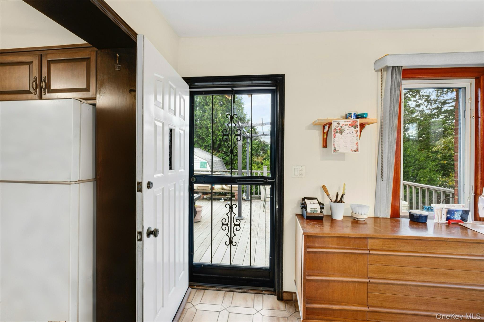 Single Family Oak  Nassau County, NY 11758, MLS-926576-8