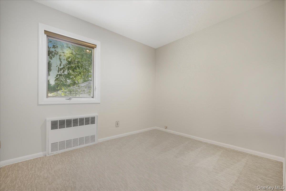 Single Family Fairfield Nassau County, NY 11050, MLS-926587-21