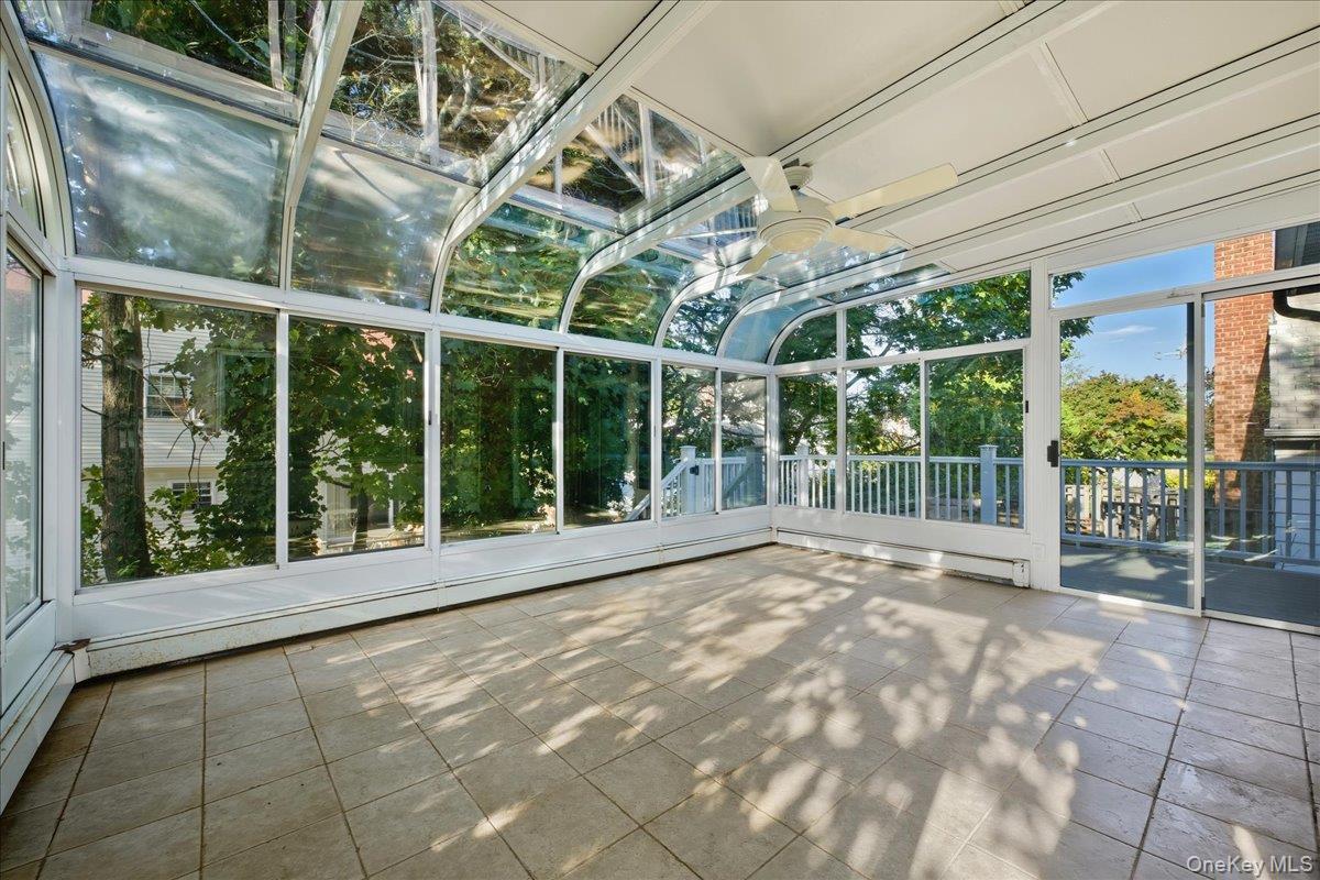 Single Family Fairfield Nassau County, NY 11050, MLS-926587-24