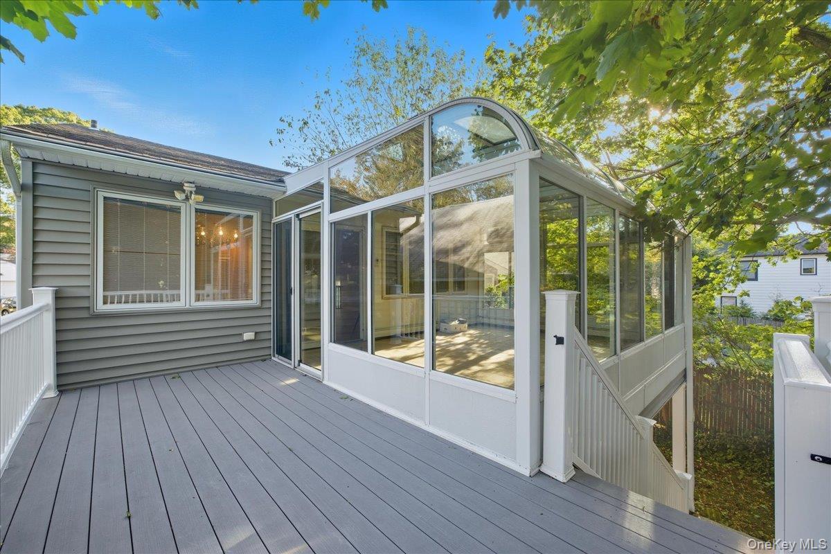 Single Family Fairfield Nassau County, NY 11050, MLS-926587-26