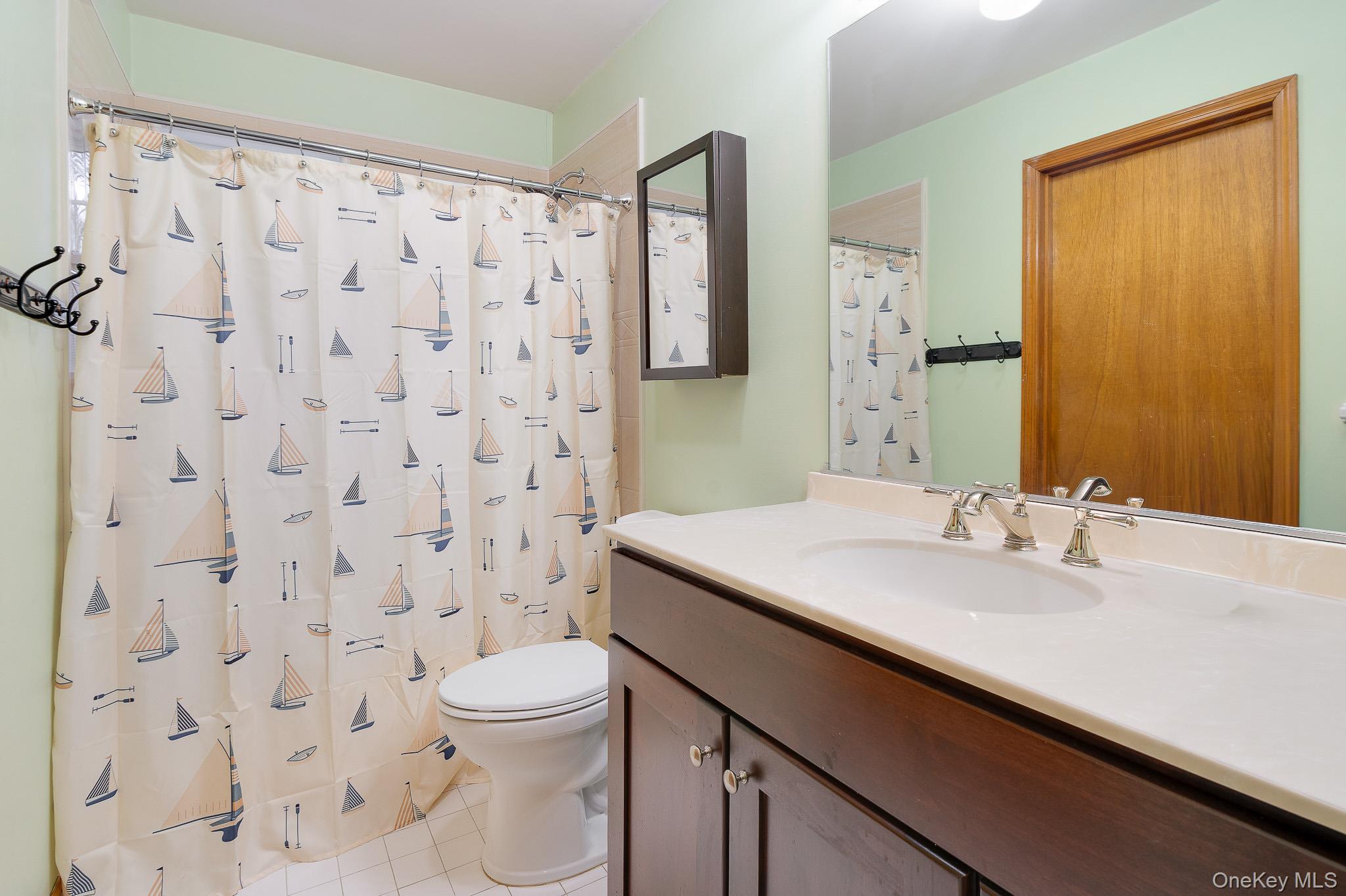 Single Family Mountainview  Dutchess County, NY 12524, MLS-926591-17