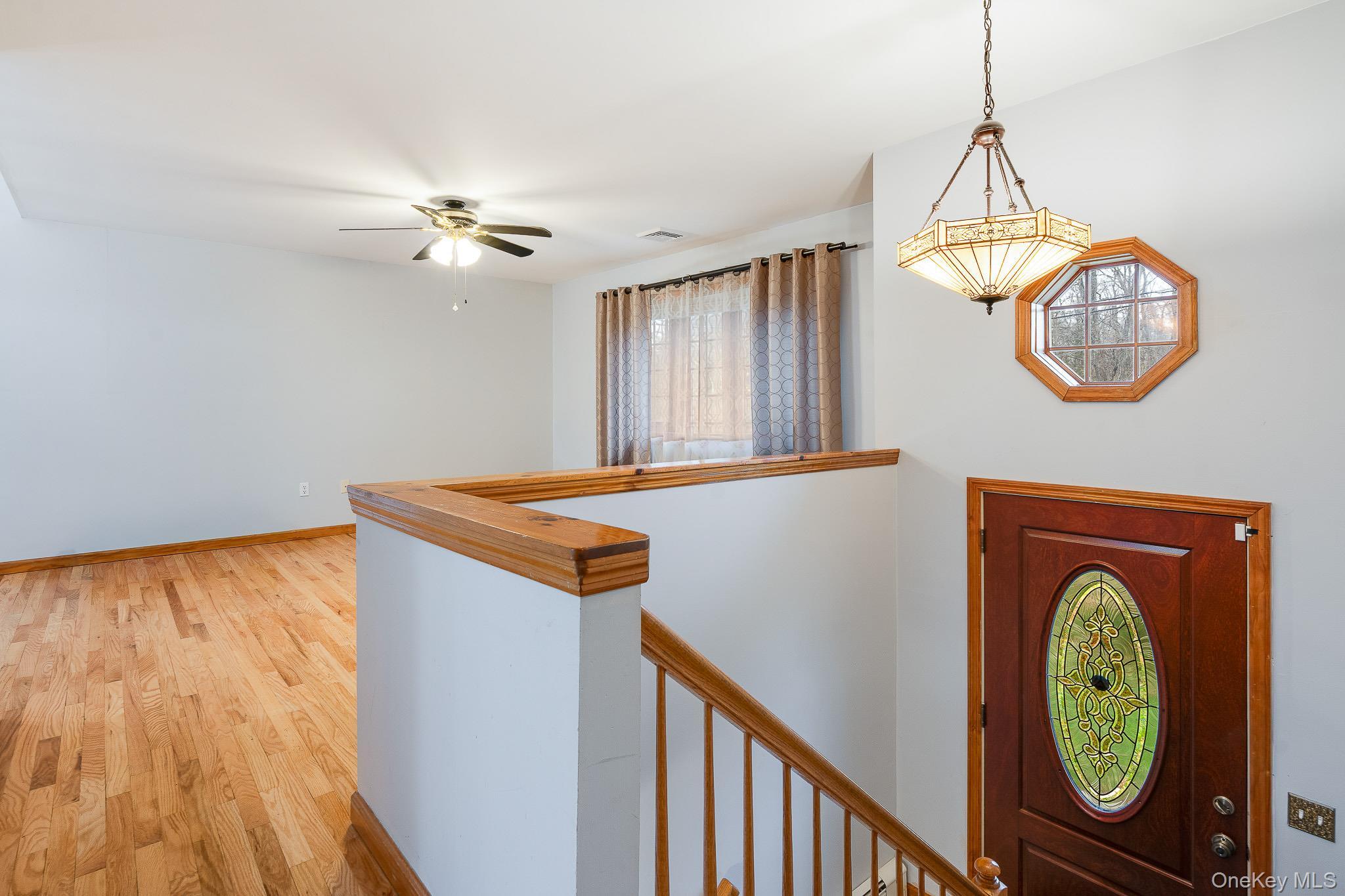 Single Family Mountainview  Dutchess County, NY 12524, MLS-926591-2