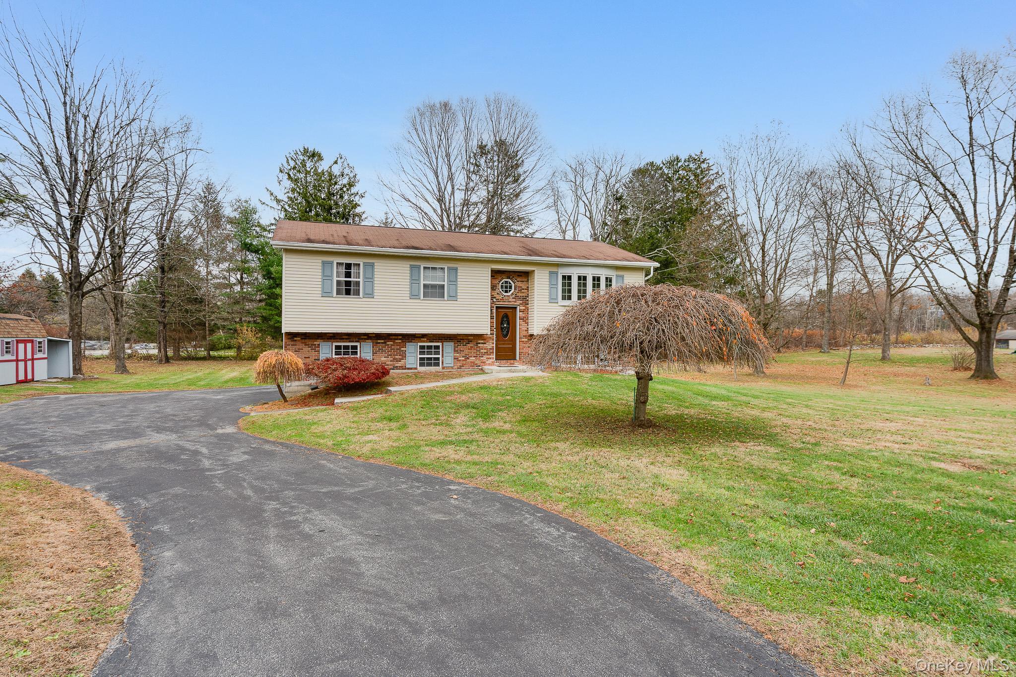 Single Family Mountainview  Dutchess County, NY 12524, MLS-926591-32