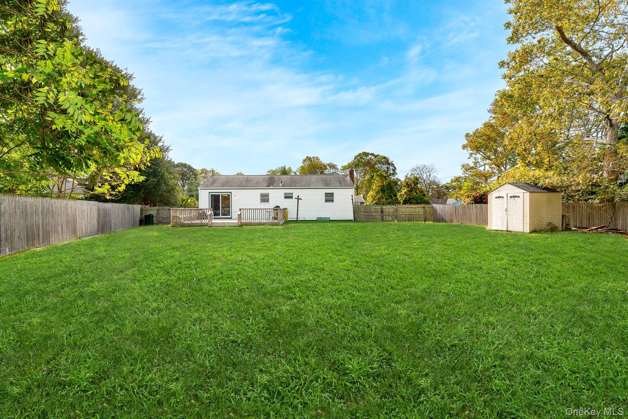 Single Family Argonne  Suffolk County, NY 11946, MLS-926617-24