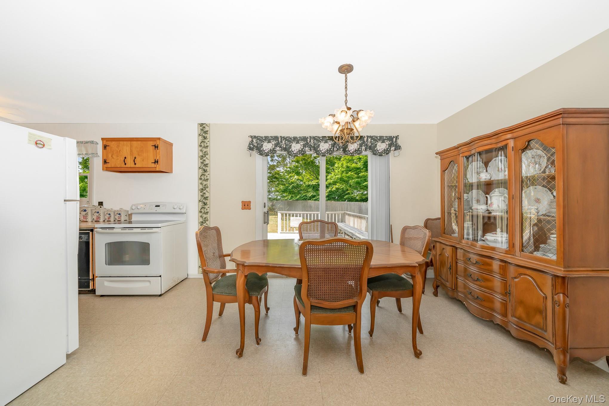 Single Family Argonne  Suffolk County, NY 11946, MLS-926617-6