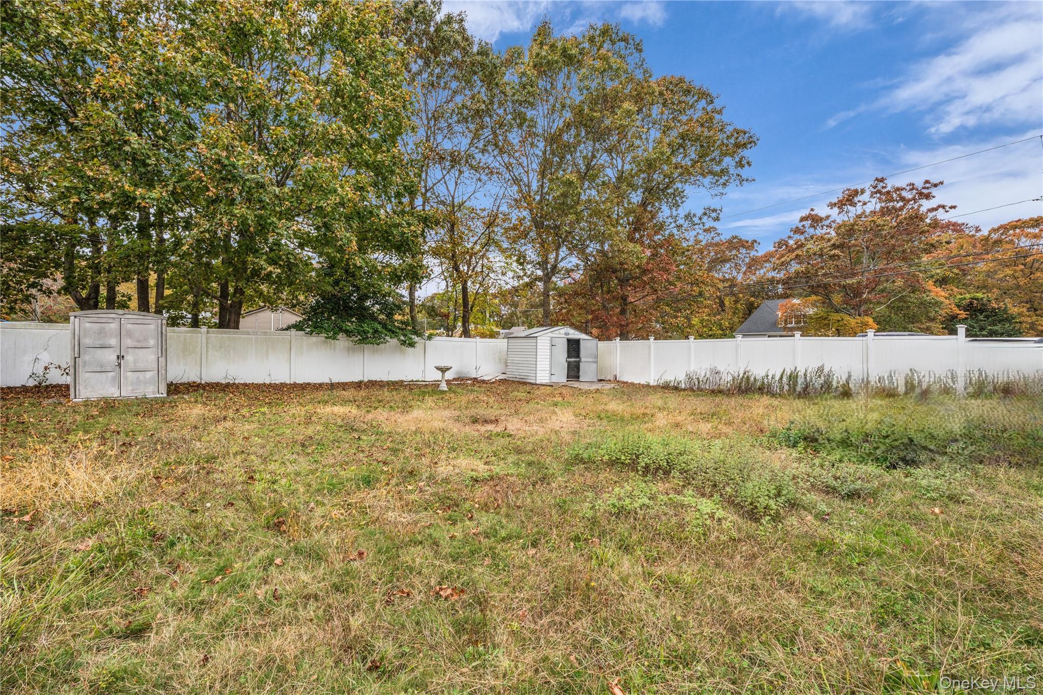 Single Family Somerset  Suffolk County, NY 11950, MLS-926620-32