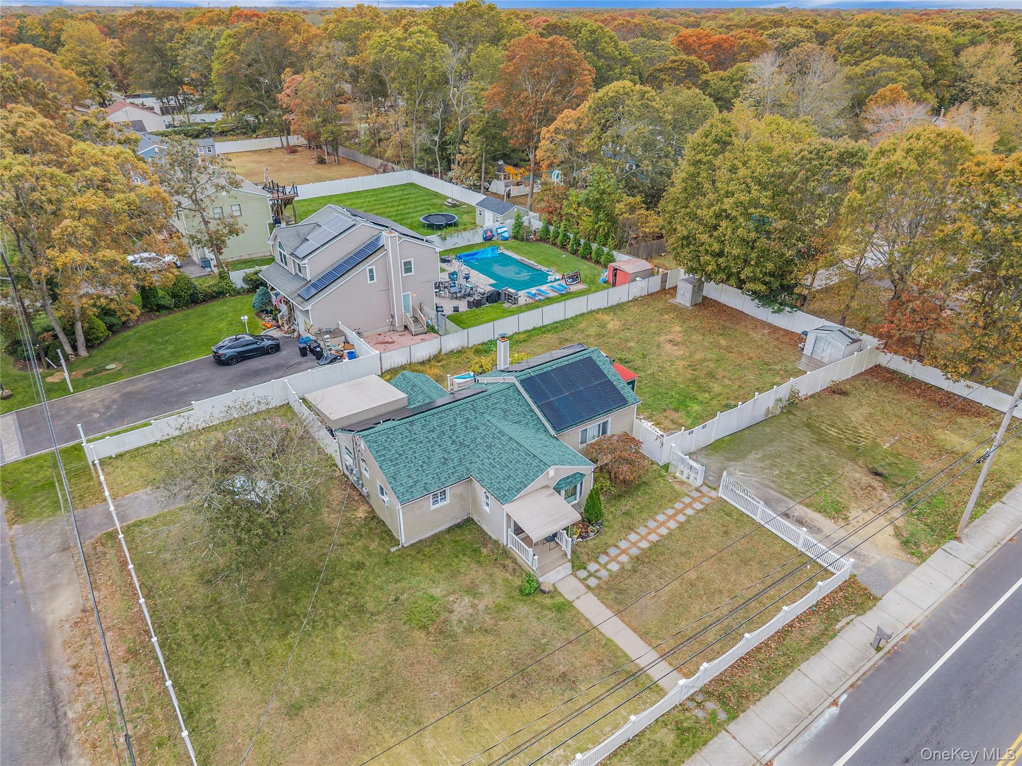 Single Family Somerset  Suffolk County, NY 11950, MLS-926620-5