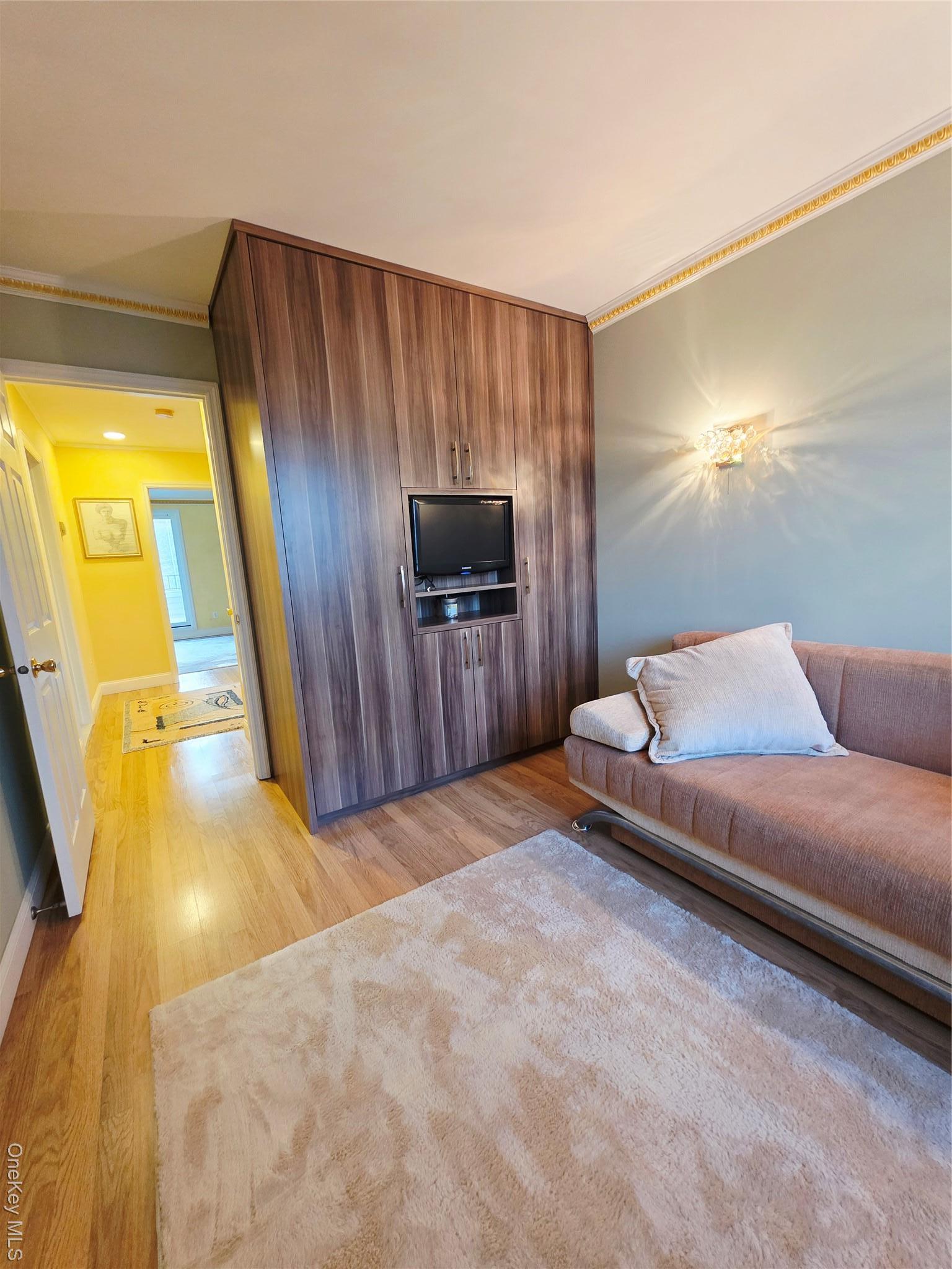 Single Family Beach 96th Queens, NY 11693, MLS-926632-32