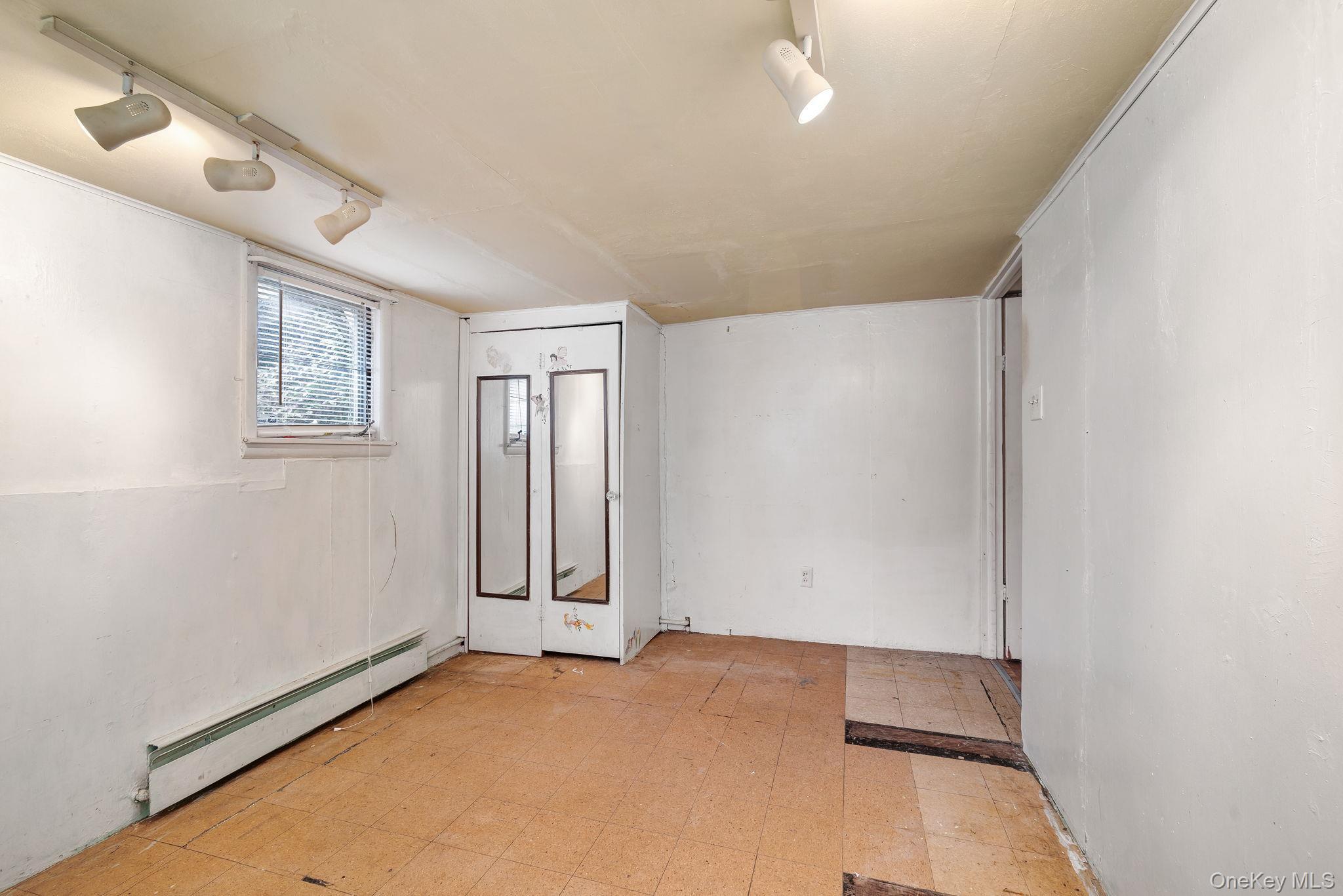 Single Family Horns  Dutchess County, NY 12538, MLS-926635-15