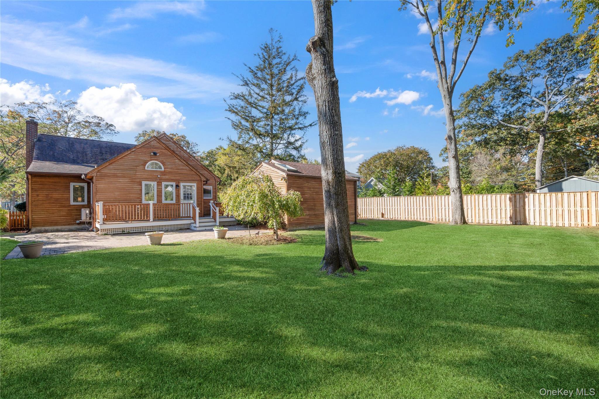 Single Family Academy  Suffolk County, NY 11705, MLS-926640-21