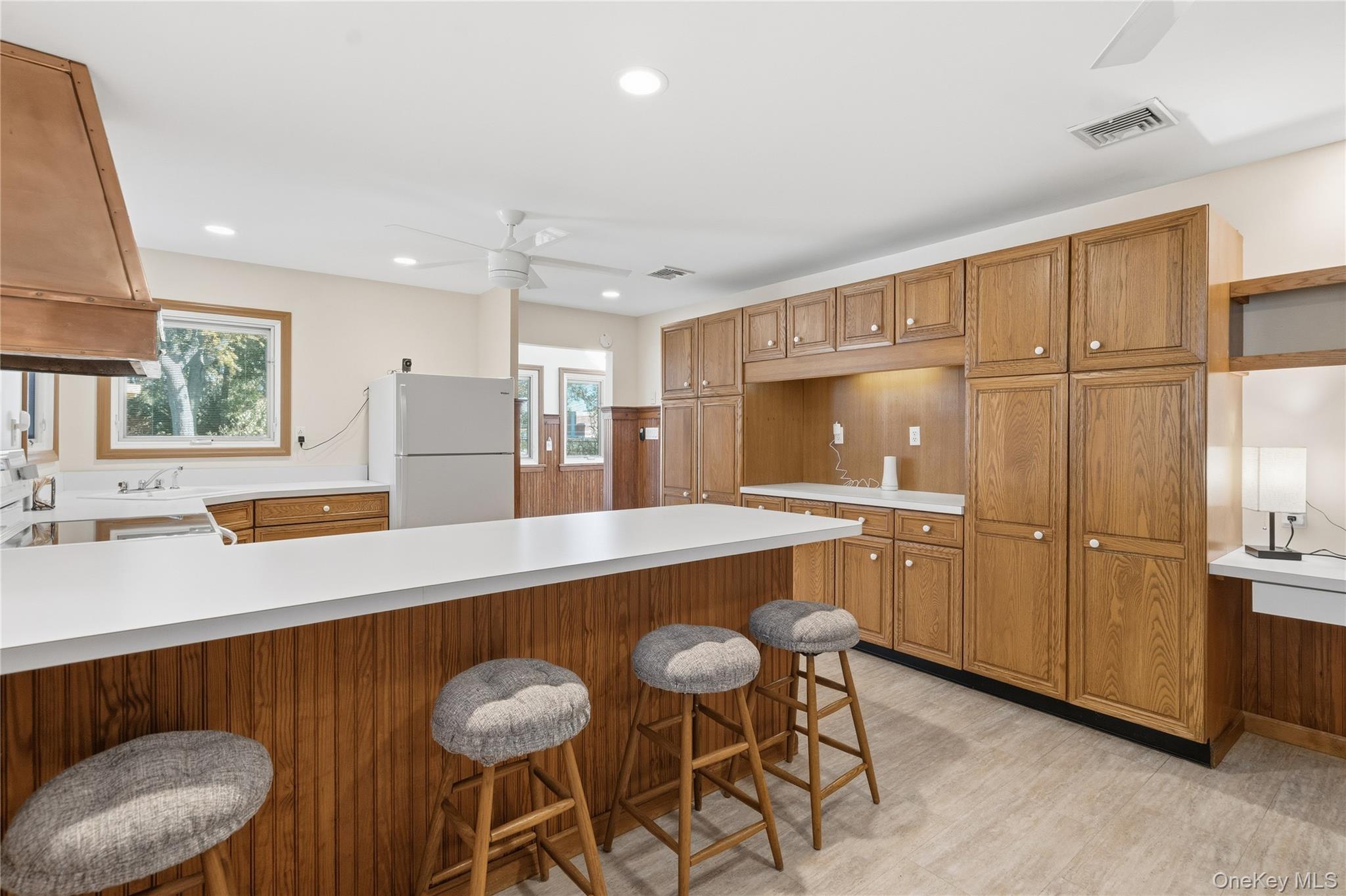 Single Family Academy  Suffolk County, NY 11705, MLS-926640-8