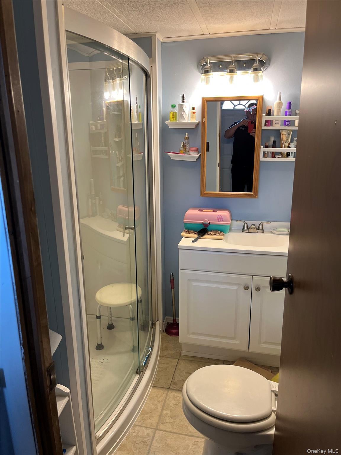 Single Family Hubbard Ave  Suffolk County, NY 11901, MLS-926662-15