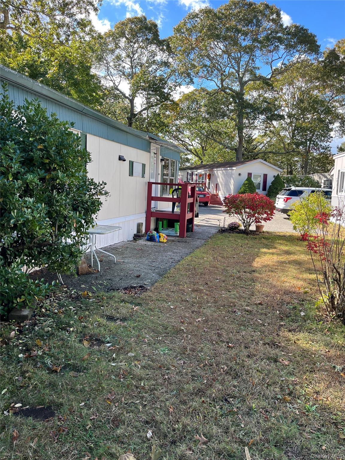 Single Family Hubbard Ave  Suffolk County, NY 11901, MLS-926662-26