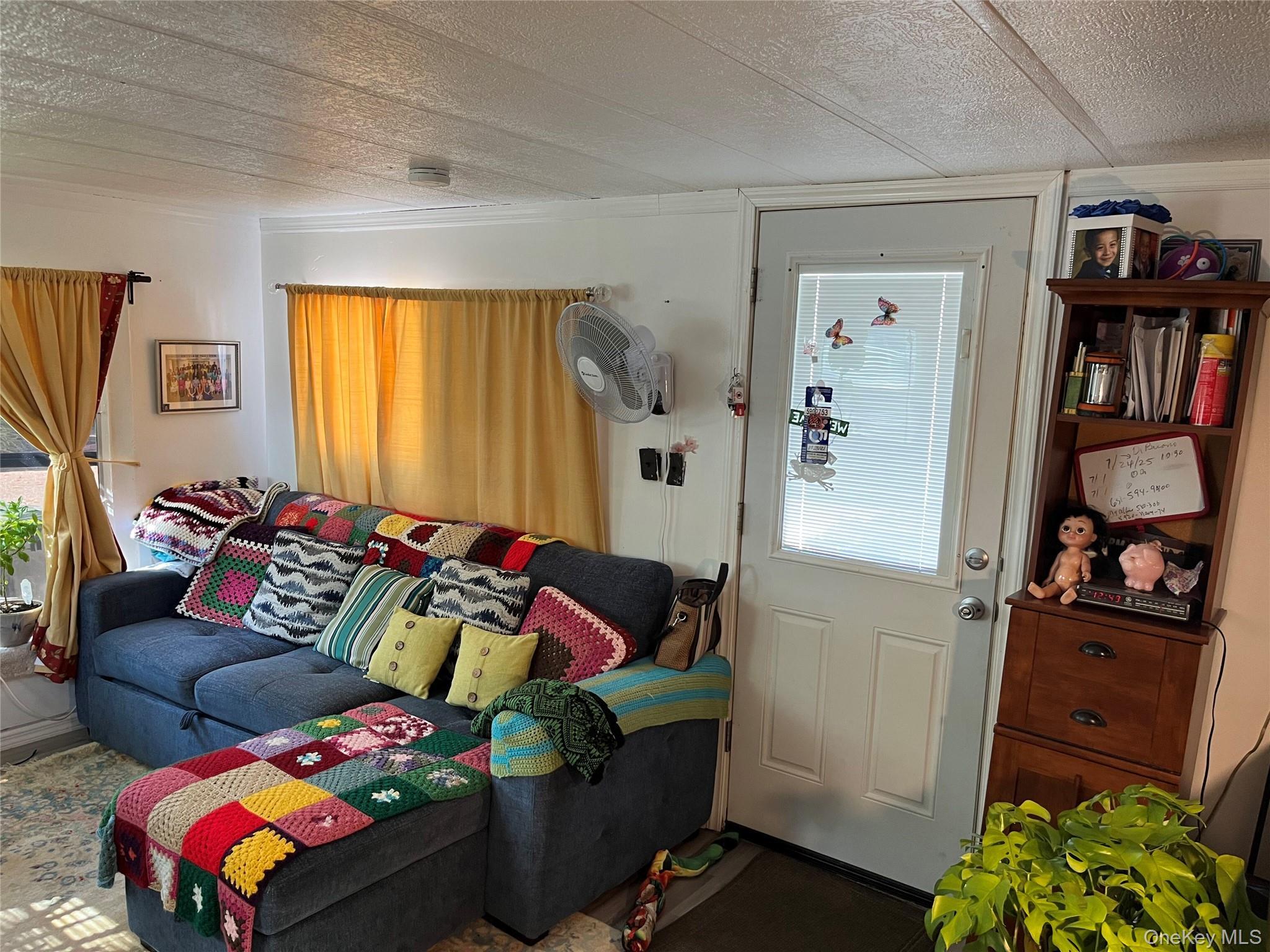 Single Family Hubbard Ave  Suffolk County, NY 11901, MLS-926662-3