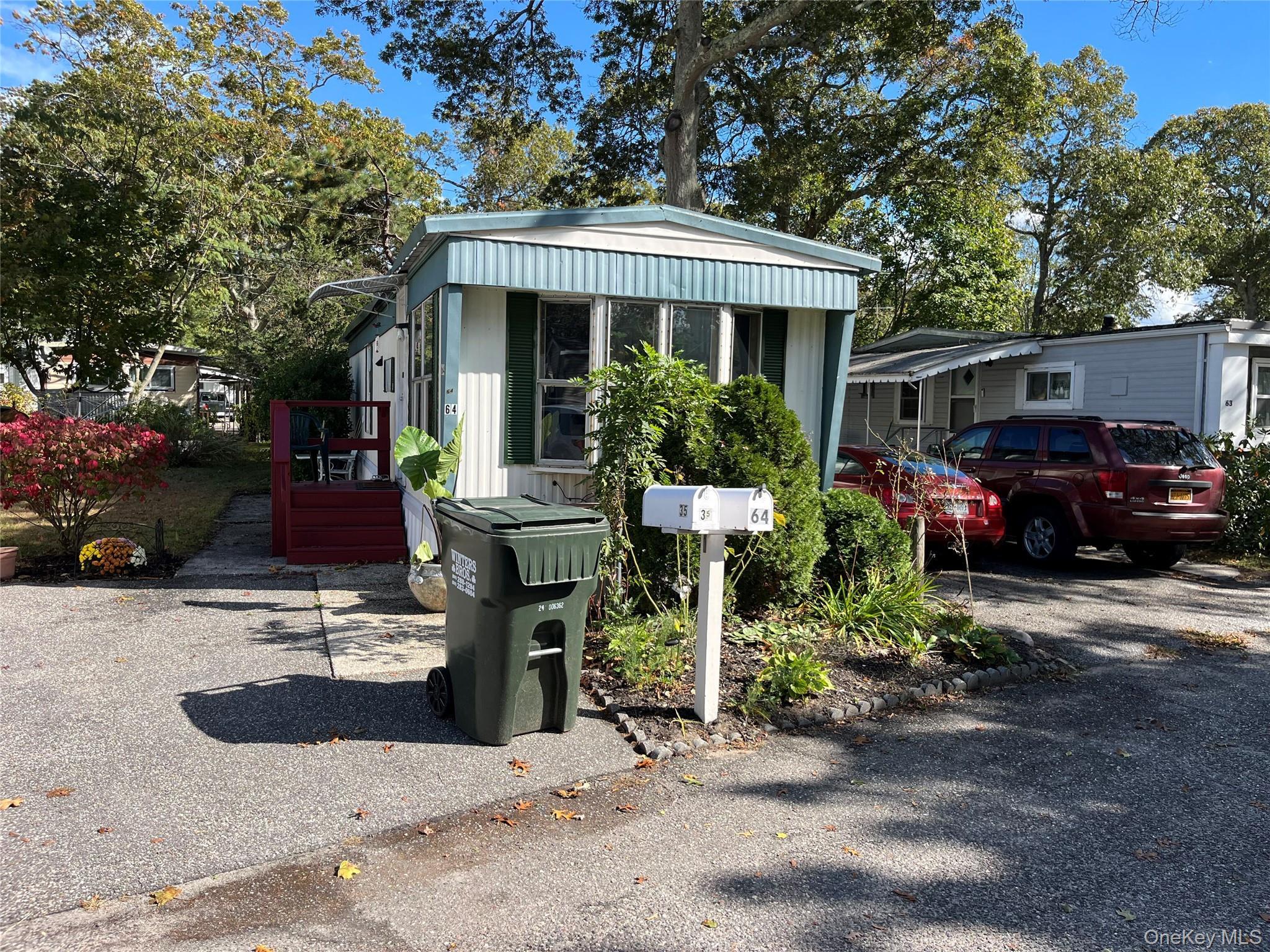 Single Family Hubbard Ave  Suffolk County, NY 11901, MLS-926662-31