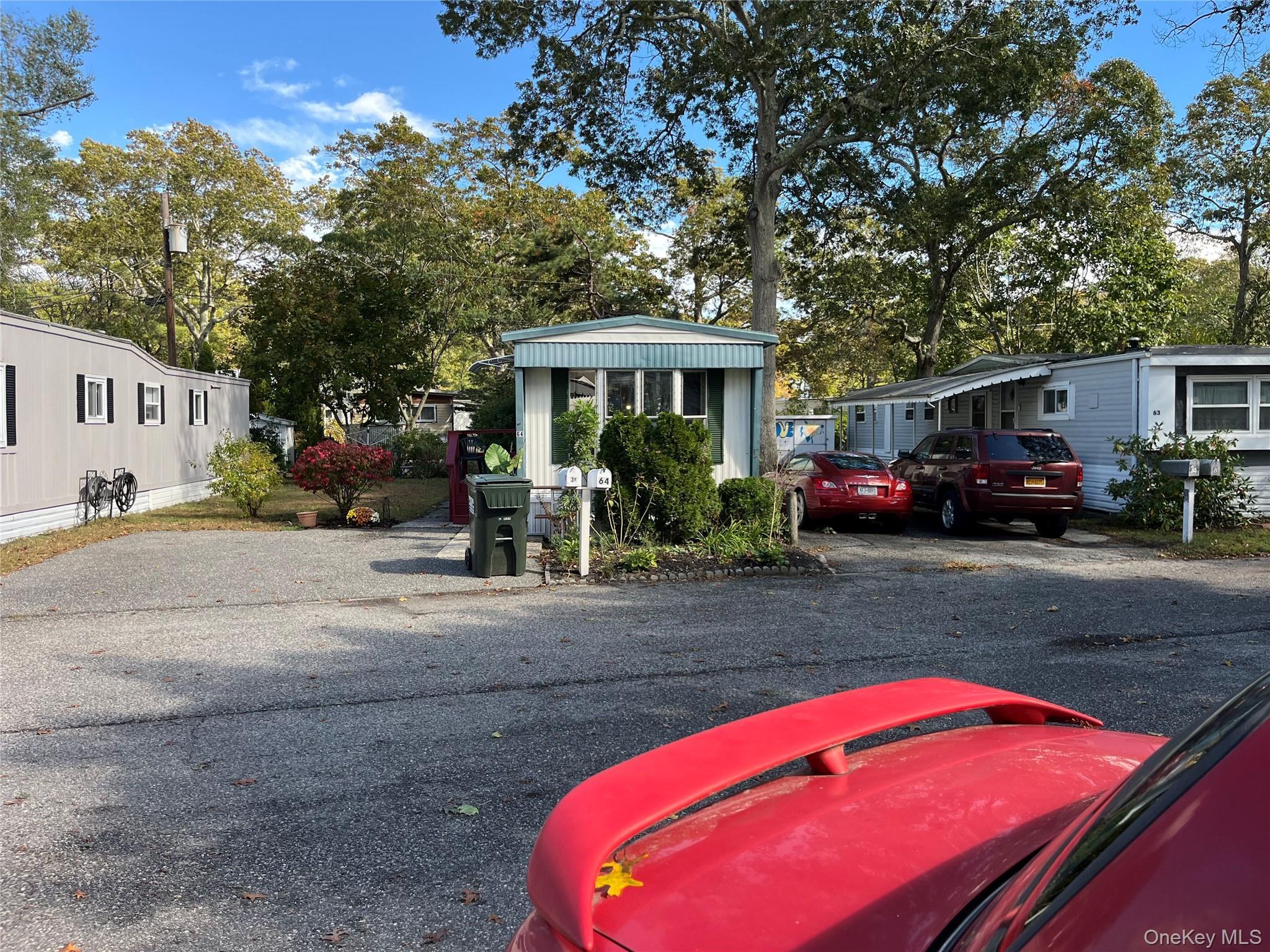 Single Family Hubbard Ave  Suffolk County, NY 11901, MLS-926662-33