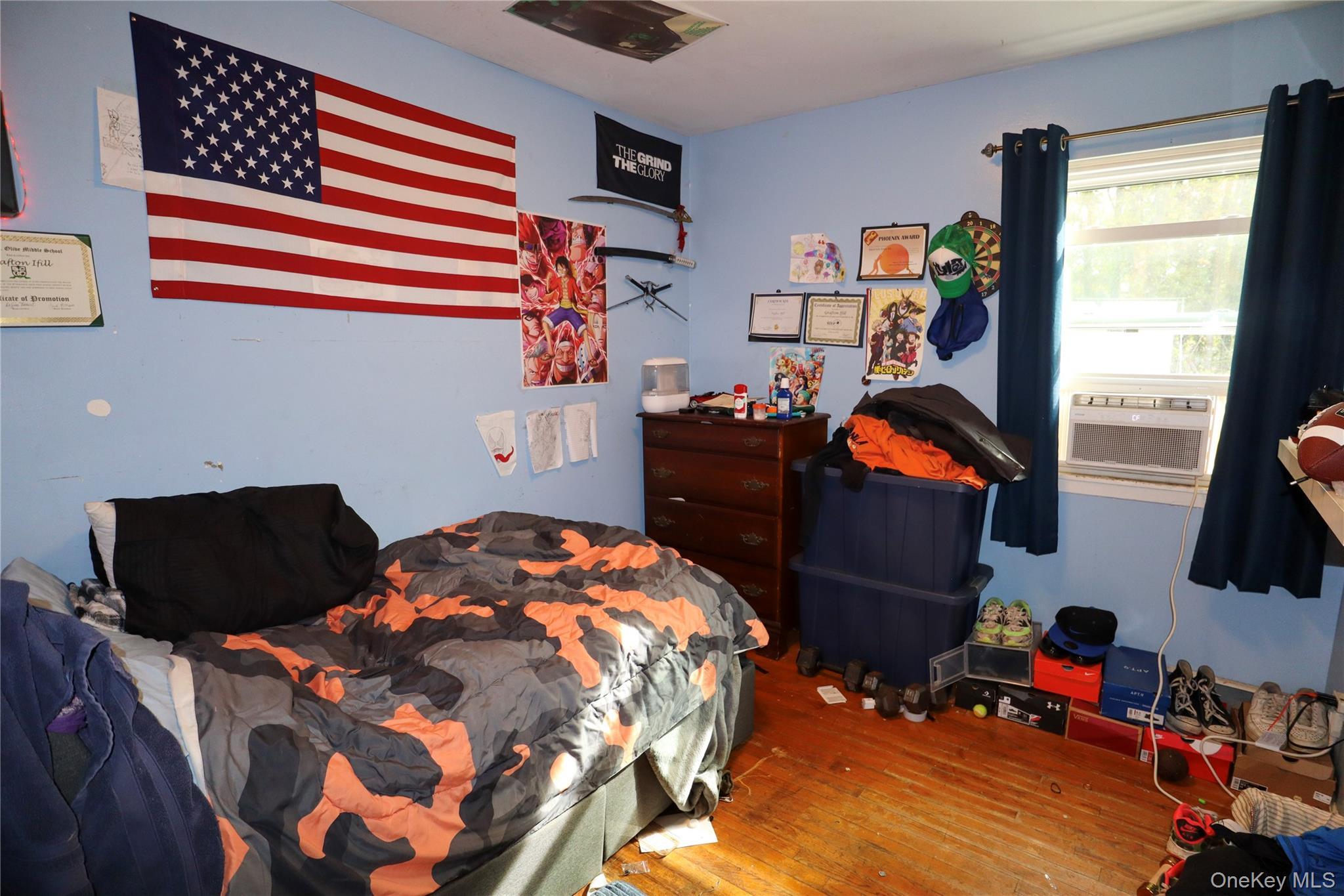 Single Family Jefferson Suffolk County, NY 11798, MLS-926663-15